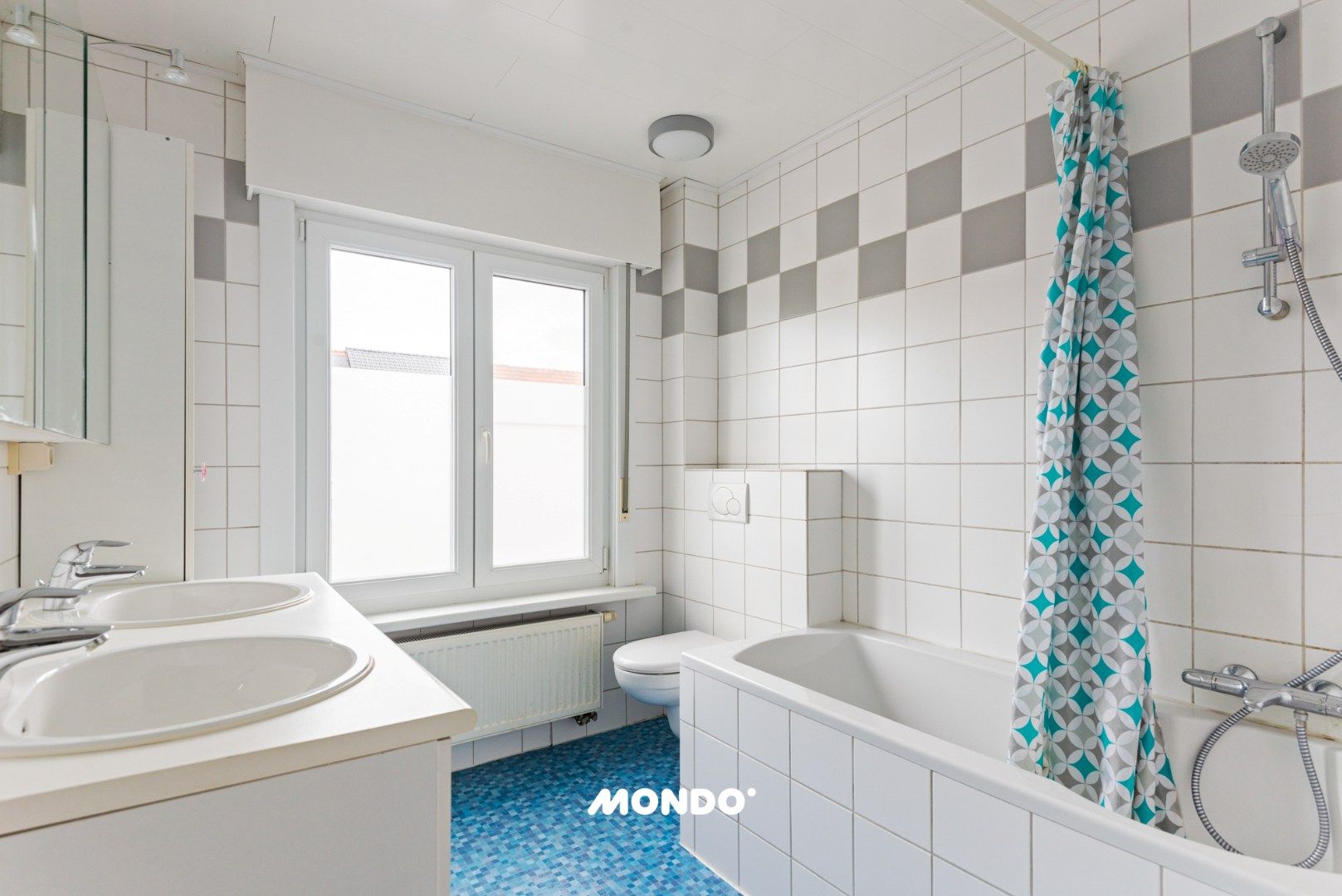 Instapklare woning met 4 slaapkamers in een rustige buurt! foto 10