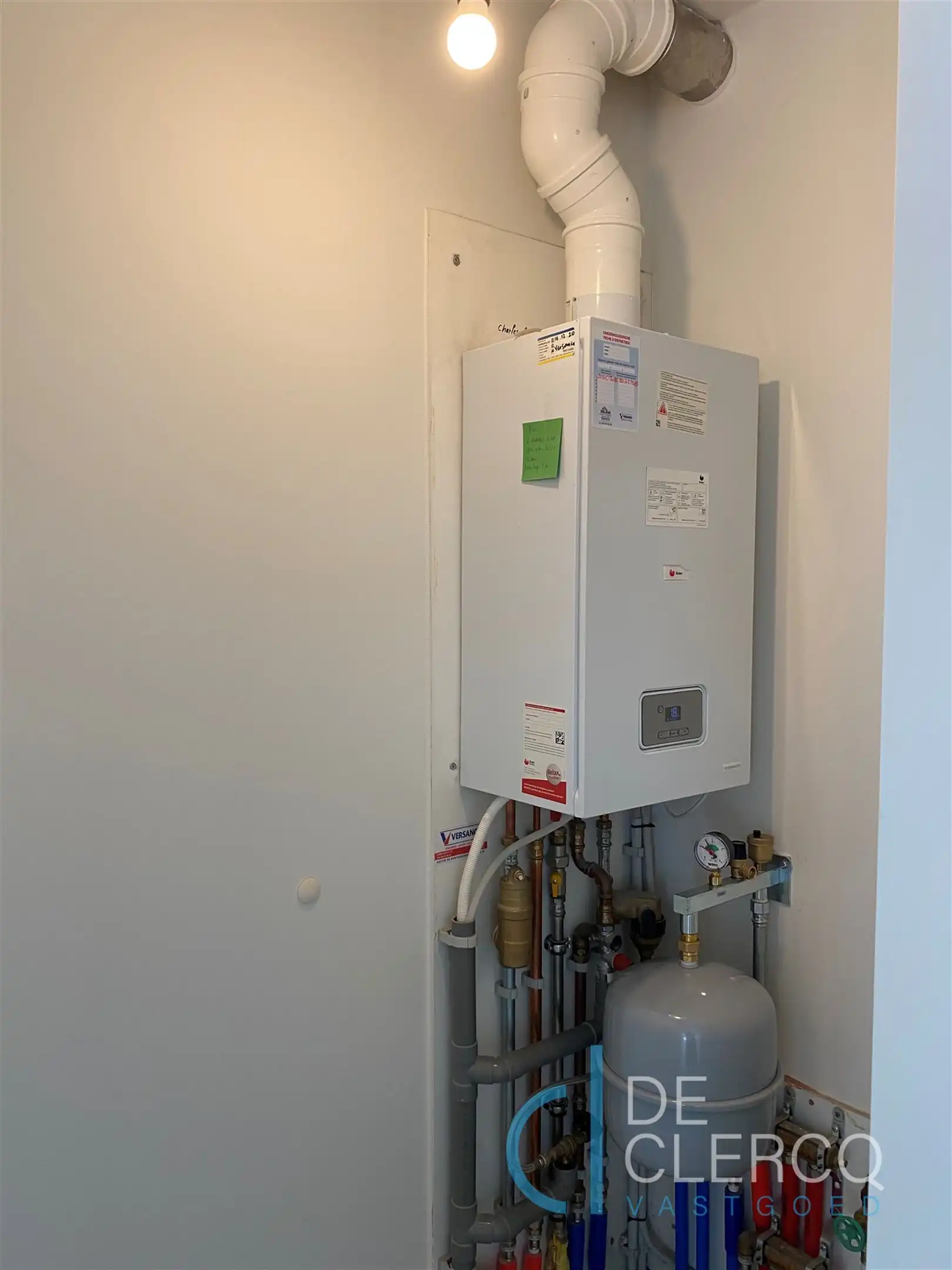 Nieuwbouw handelspand TE KOOP op toplocatie in Lochristi! foto 14