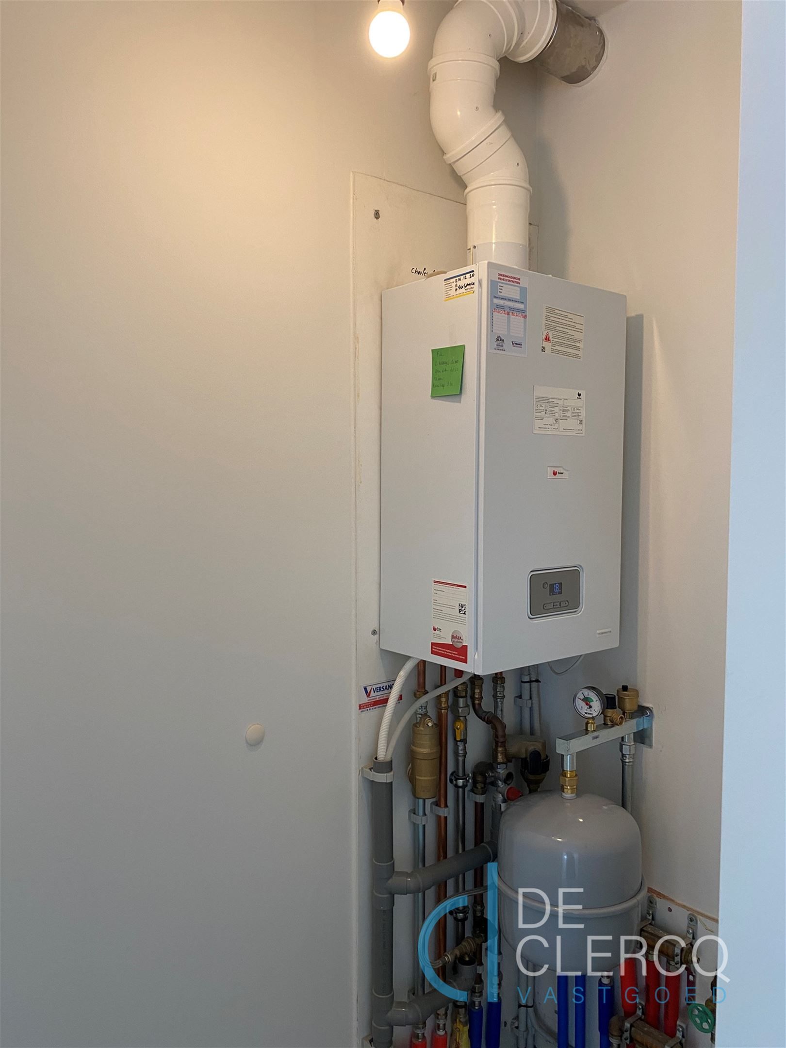 Nieuwbouw handelspand TE KOOP op toplocatie in Lochristi! foto 14