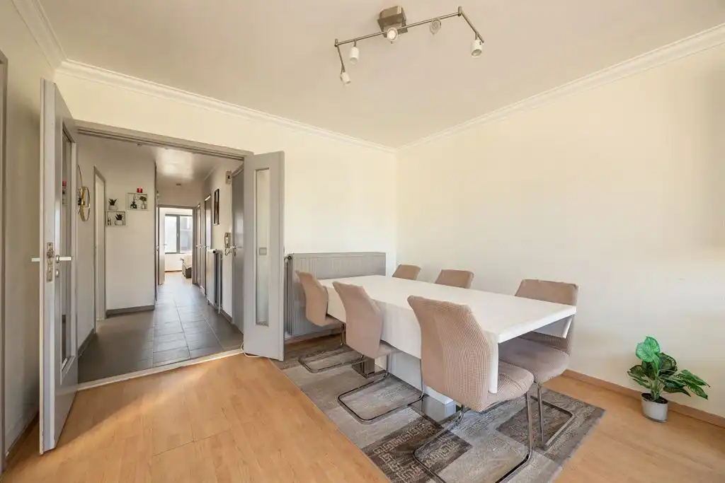 Hoekappartement met 3 slaapkamers en terrasje foto 6