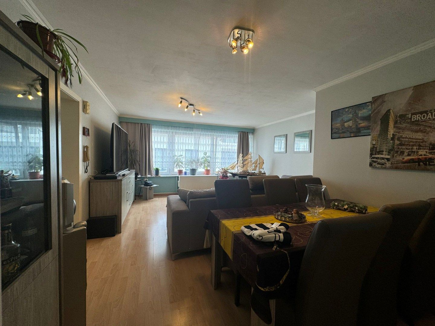 Twee slaapkamer appartement in Bredene!  foto 2
