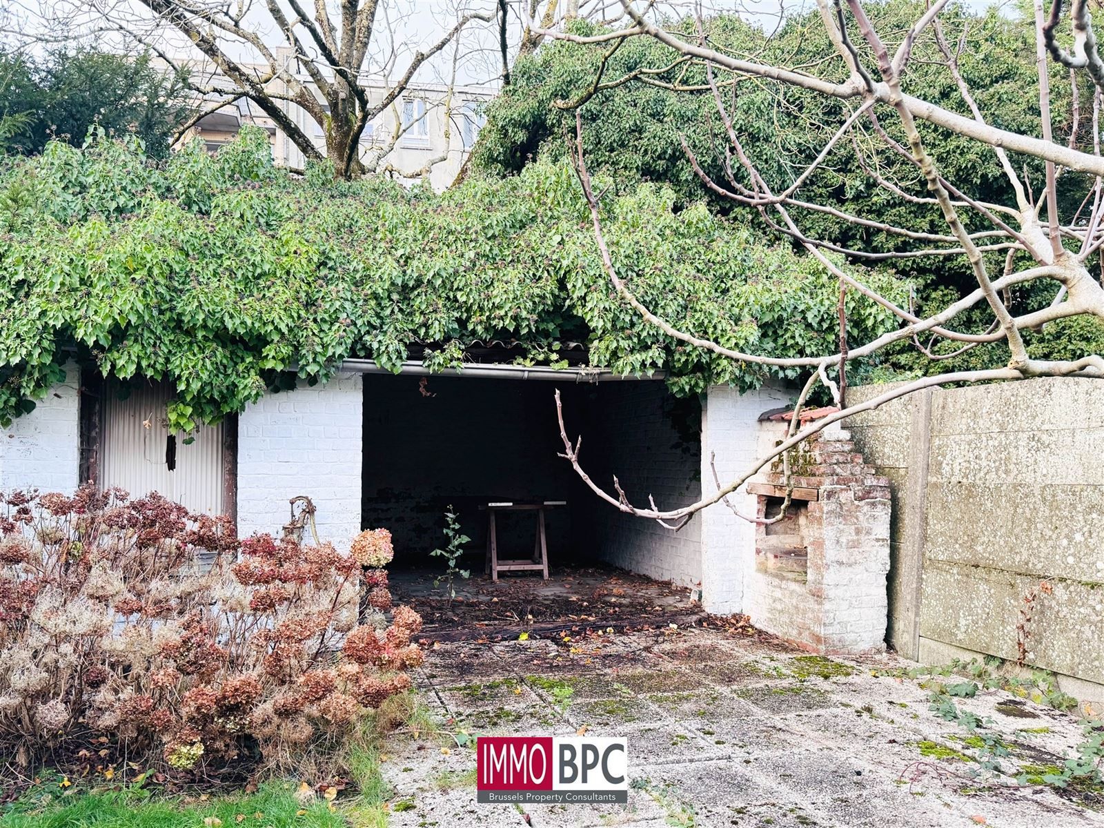 Karaktervol woning met 5 slaapkamers , tuin en garage  foto 8