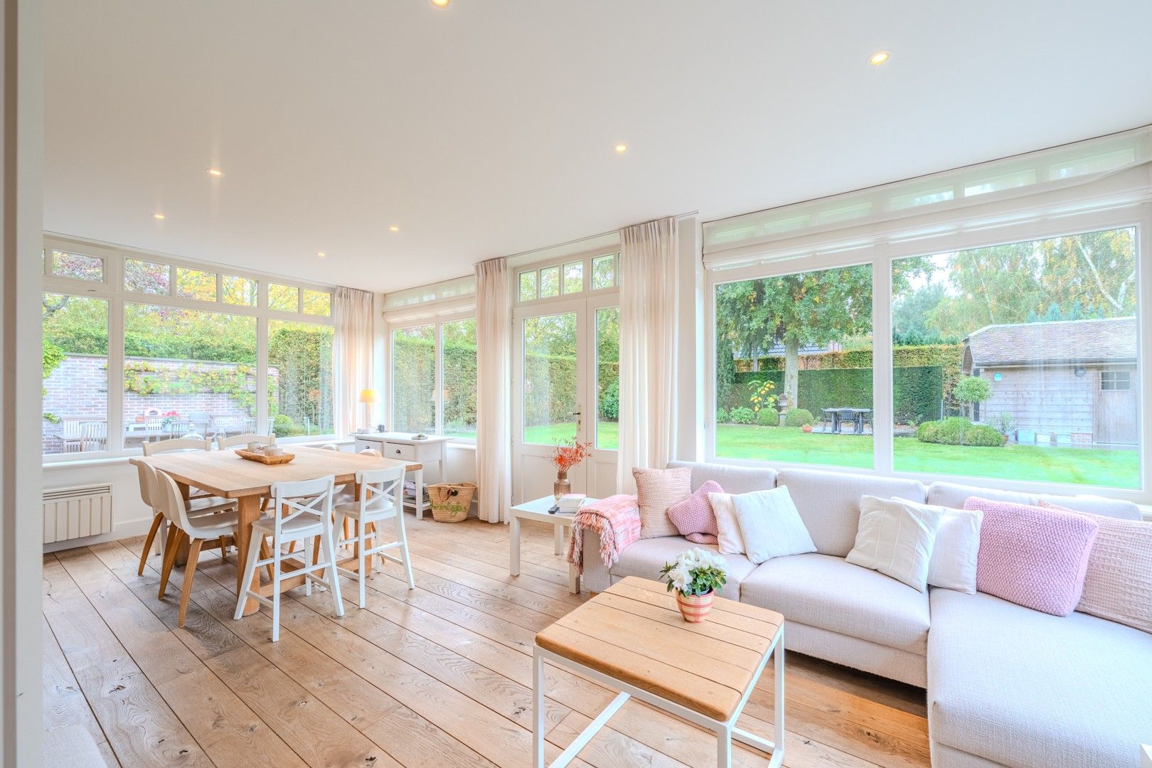 Charmante villa met zonnige tuin op toplocatie foto 8