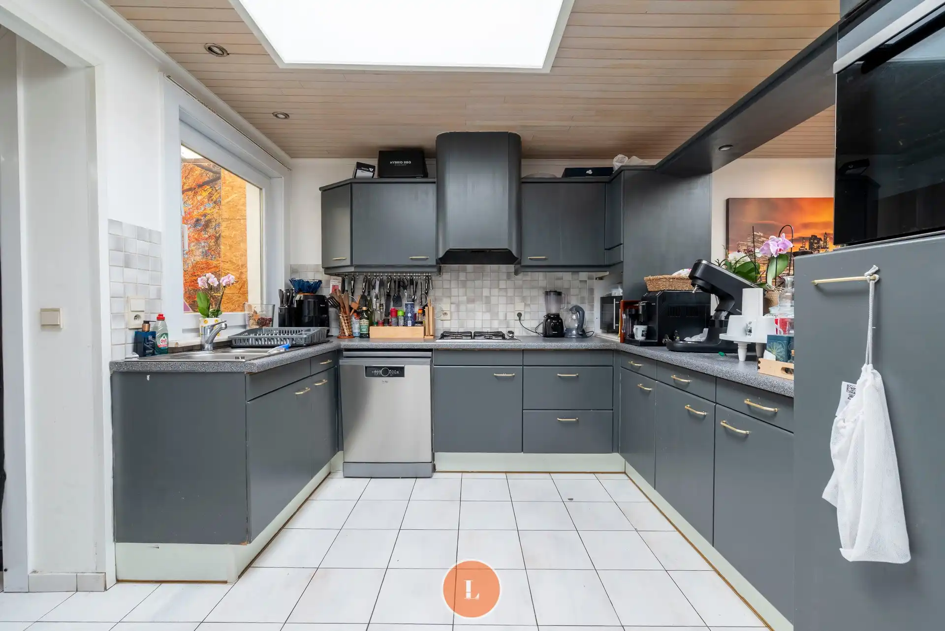 Instapklare woning met 2 slaapkamers, gezellige tuin in Menen. foto 5