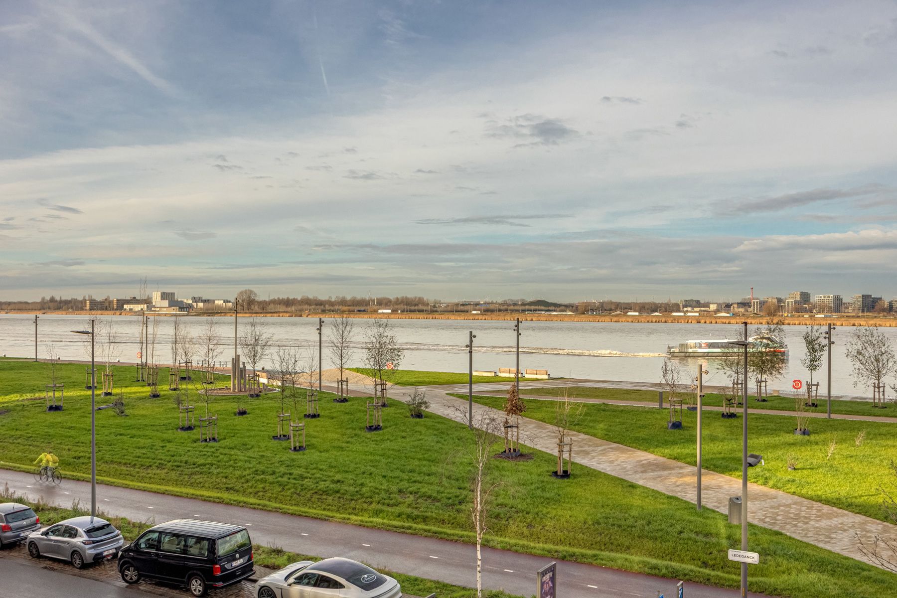 Riant luxe apppartement van 213 m² met Scheldezicht  foto 34