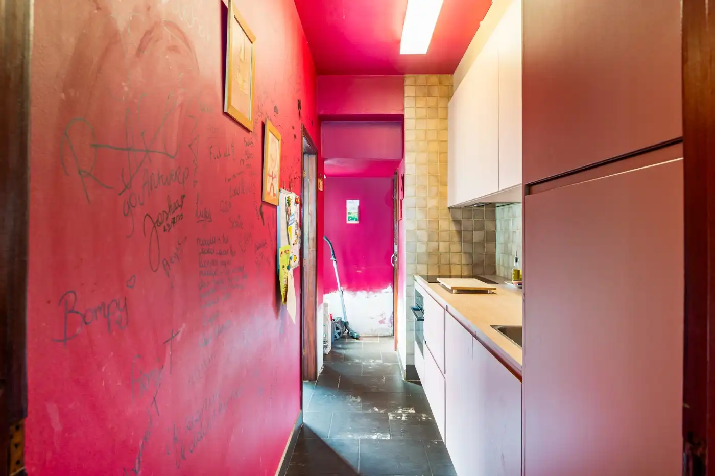 Op te frissen, grote woning met 3 à 4 slpk. en tof west-tuintje foto 8