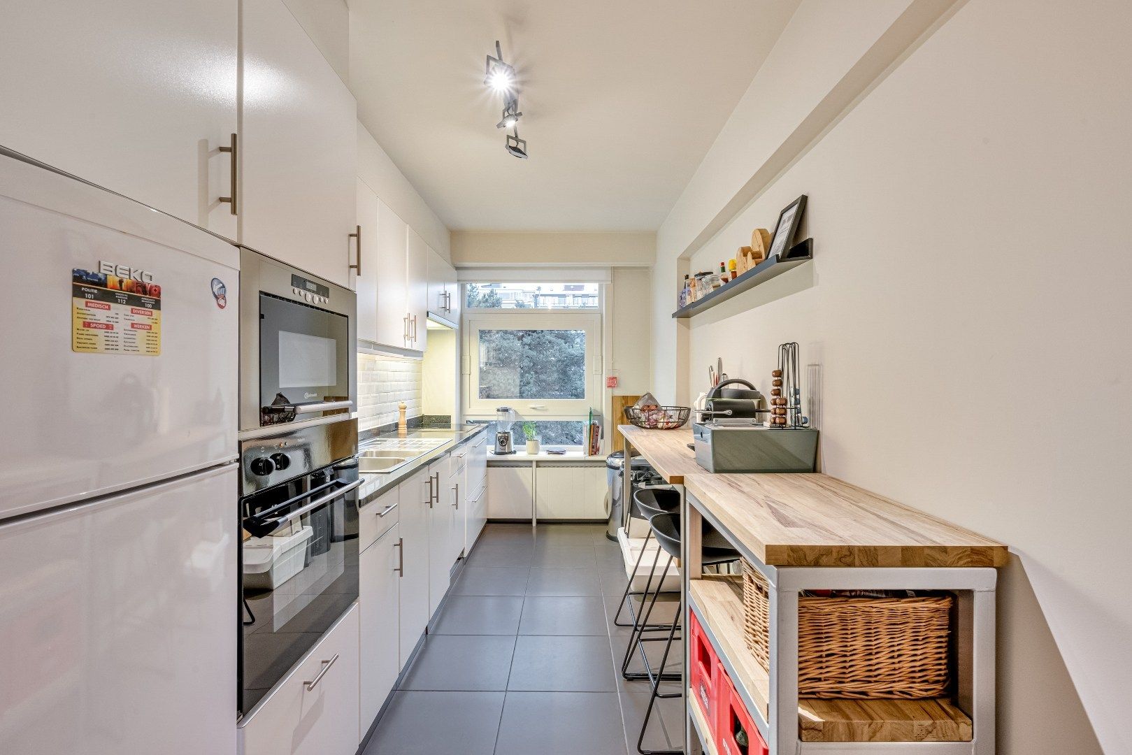 Ruim gerenoveerd 3-slpk appartement te Gent-Zuid foto 7