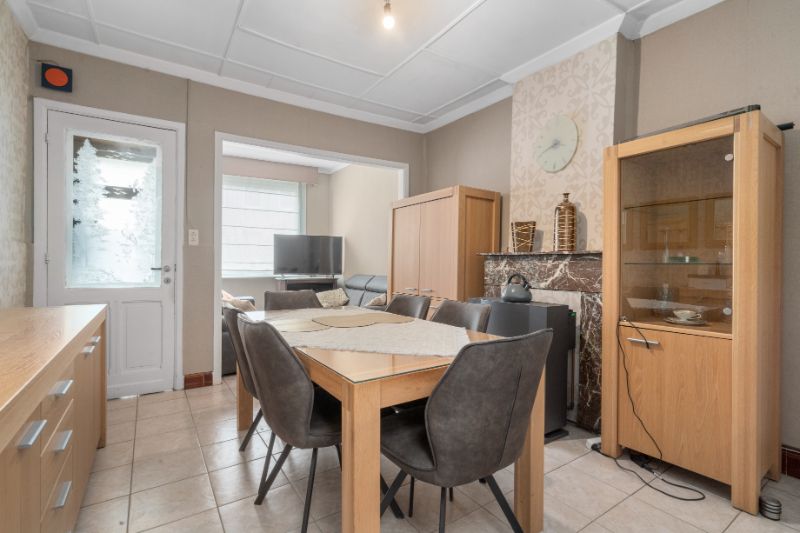 Woning aan de stadsrand foto 3