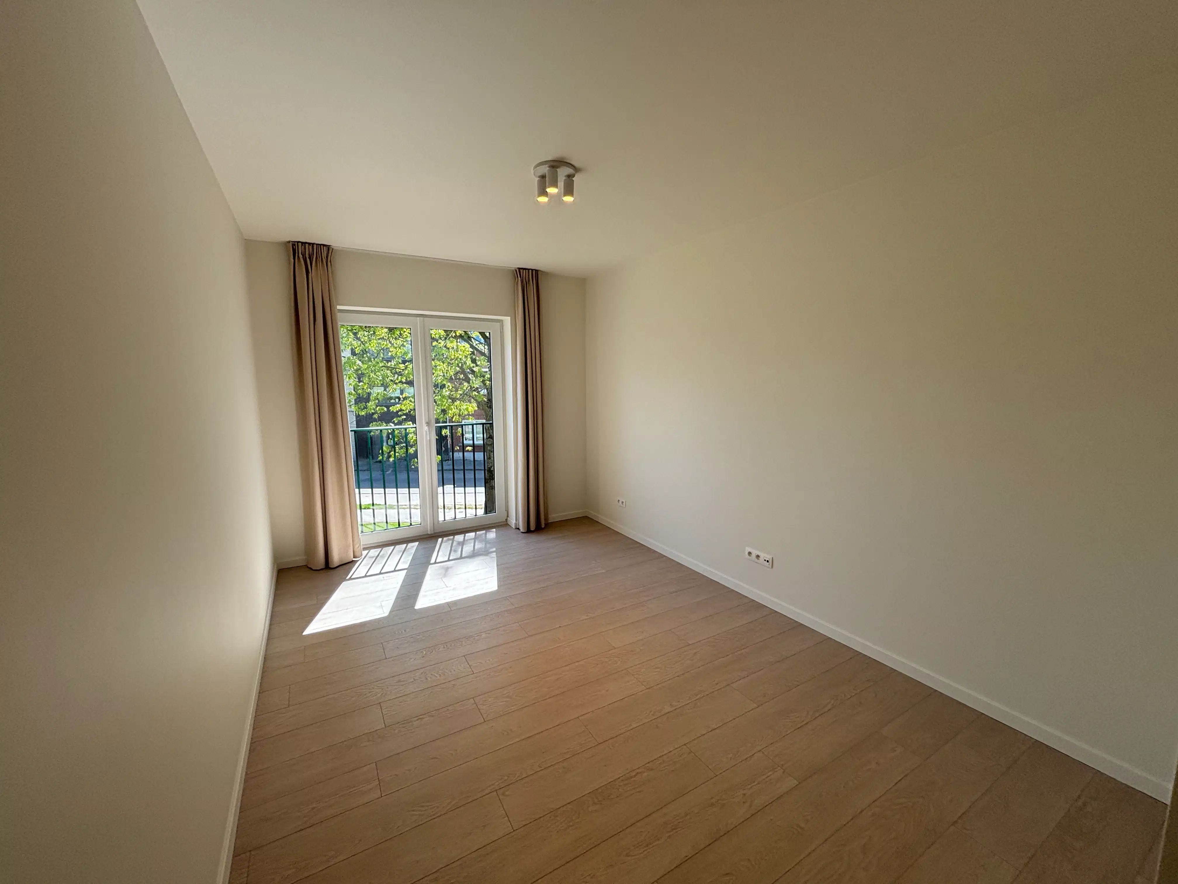 Stijlvol & Duurzaam Wonen in Koningslo: Ruim 2-Slaapkamerappartement foto 3