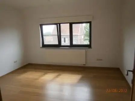 Beautiful house, spacious kitchen, beautiful living space, 3 bedrooms, garden, garage foto 12