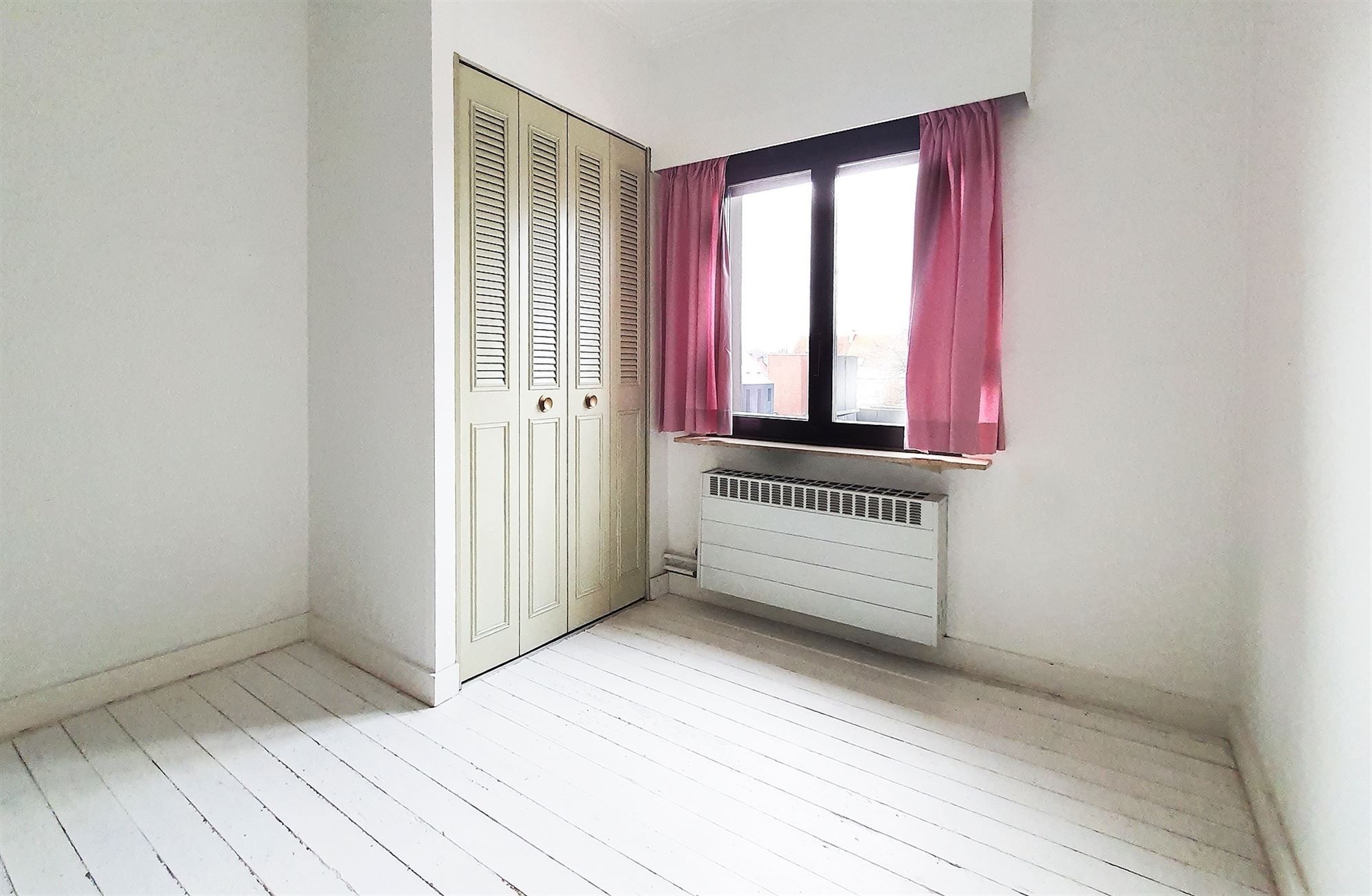 Volledig instapklaar handelspand met woonst foto 10