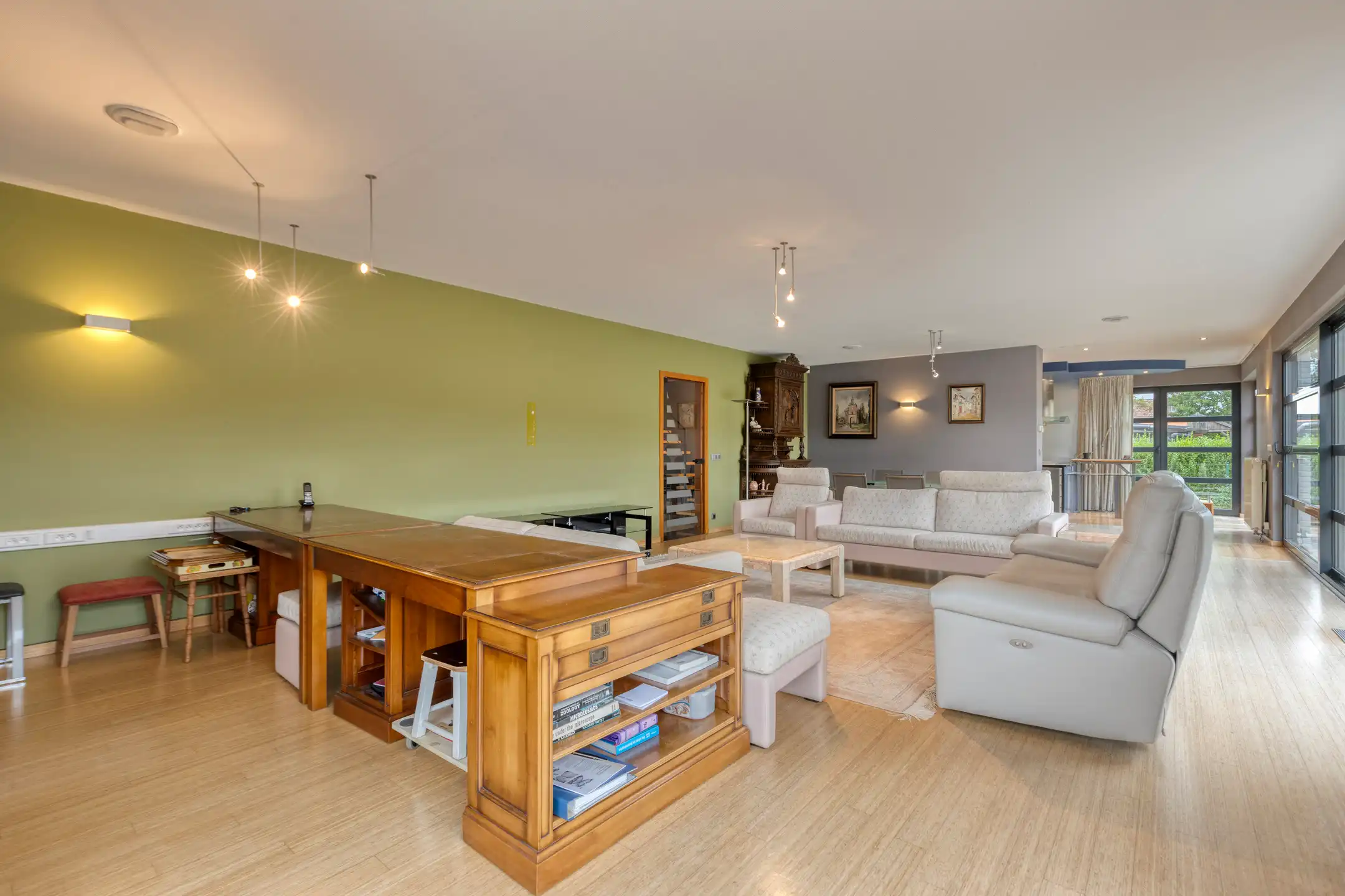 Perfect instapklare woning met aparte handelsruimte foto 14