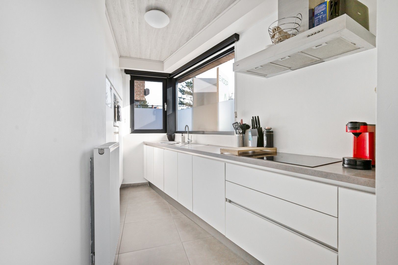 Centraal gelegen gelijkvloers appartement met terras en ondergrondse staanplaats in Herselt foto 7