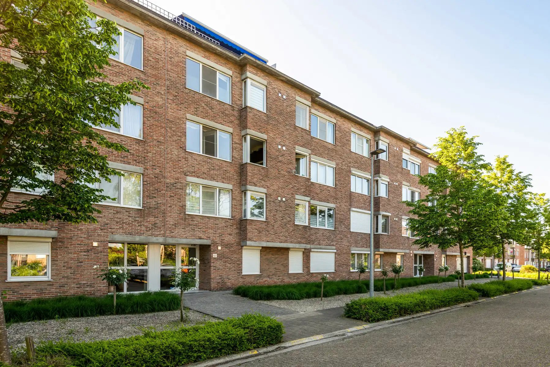 Instapklaar 2-slaapkamerappartement in rustige woonwijk nabij A12 foto 13