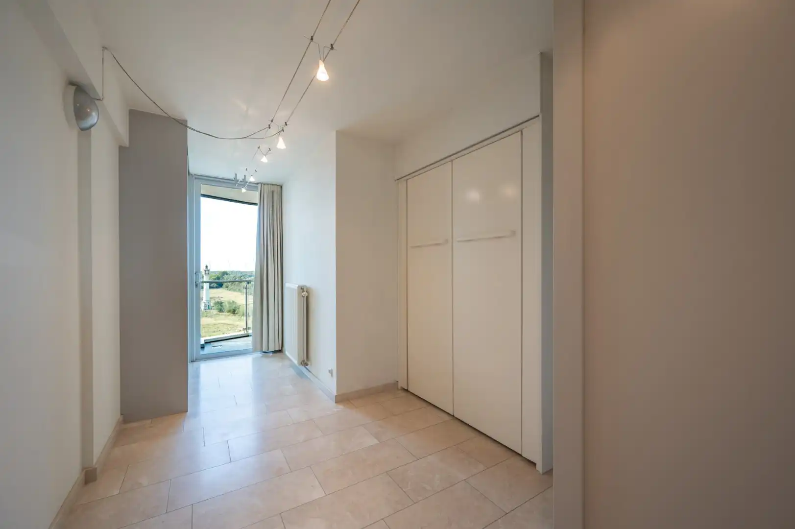 Ruim appartement met FRONTAAL ZEEZICHT foto 16