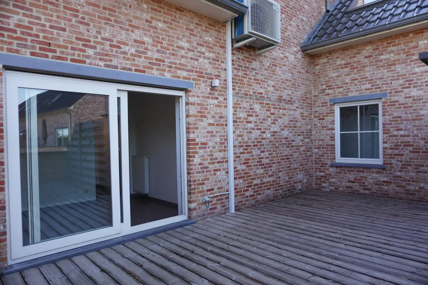 Appartement te huur foto 9