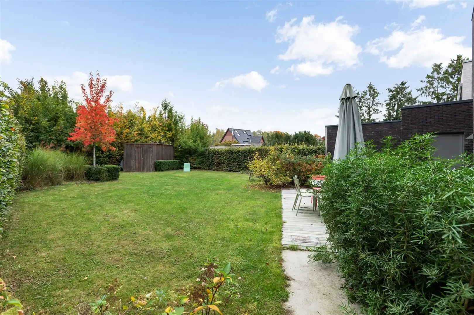 Instapklare ééngezinswoning op ca. 591m2 met 4 slaapkamers foto 3