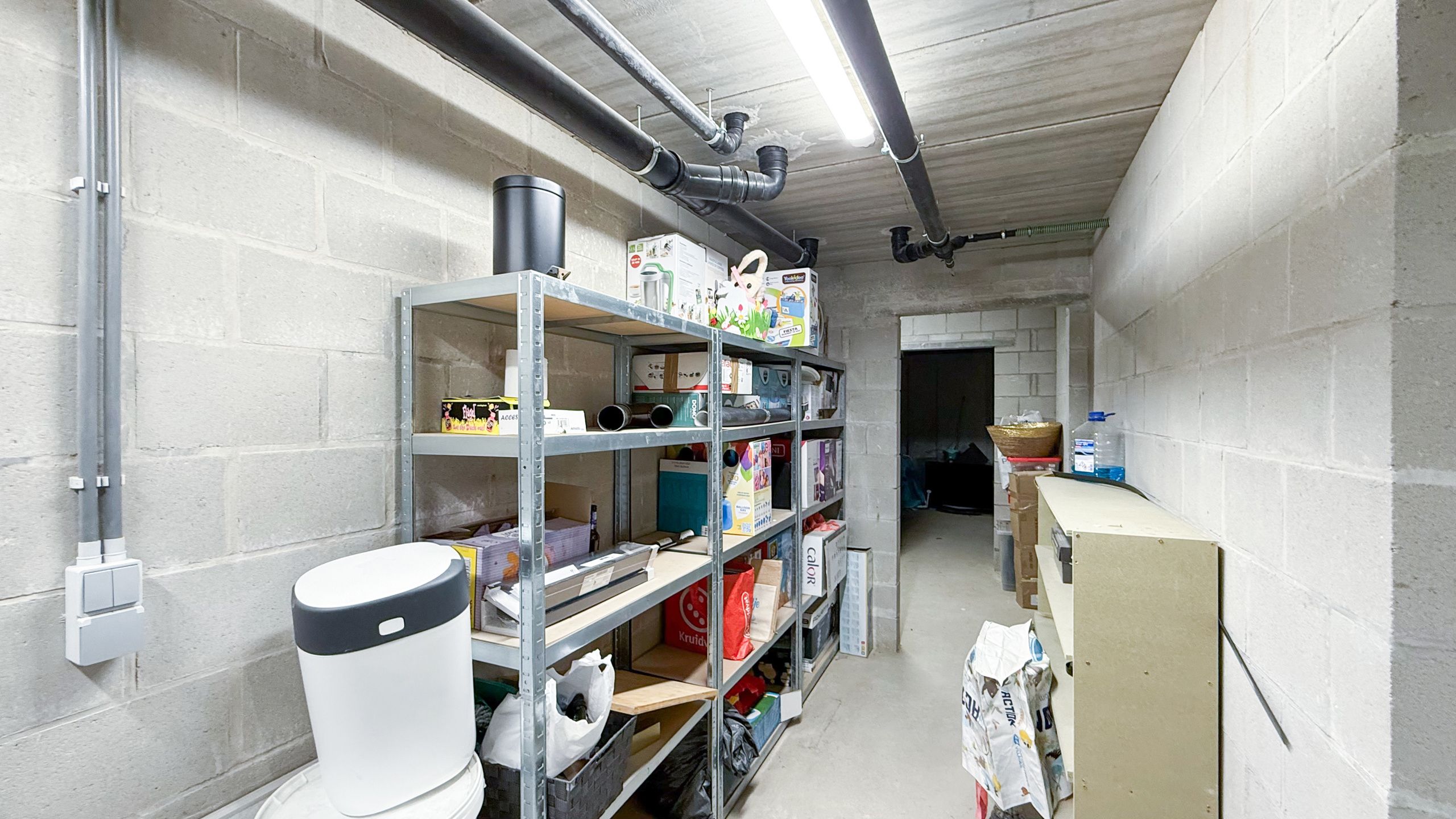 Moderne halfopen bebouwing (3 jaar oud) nabij E313 & E314! foto 41