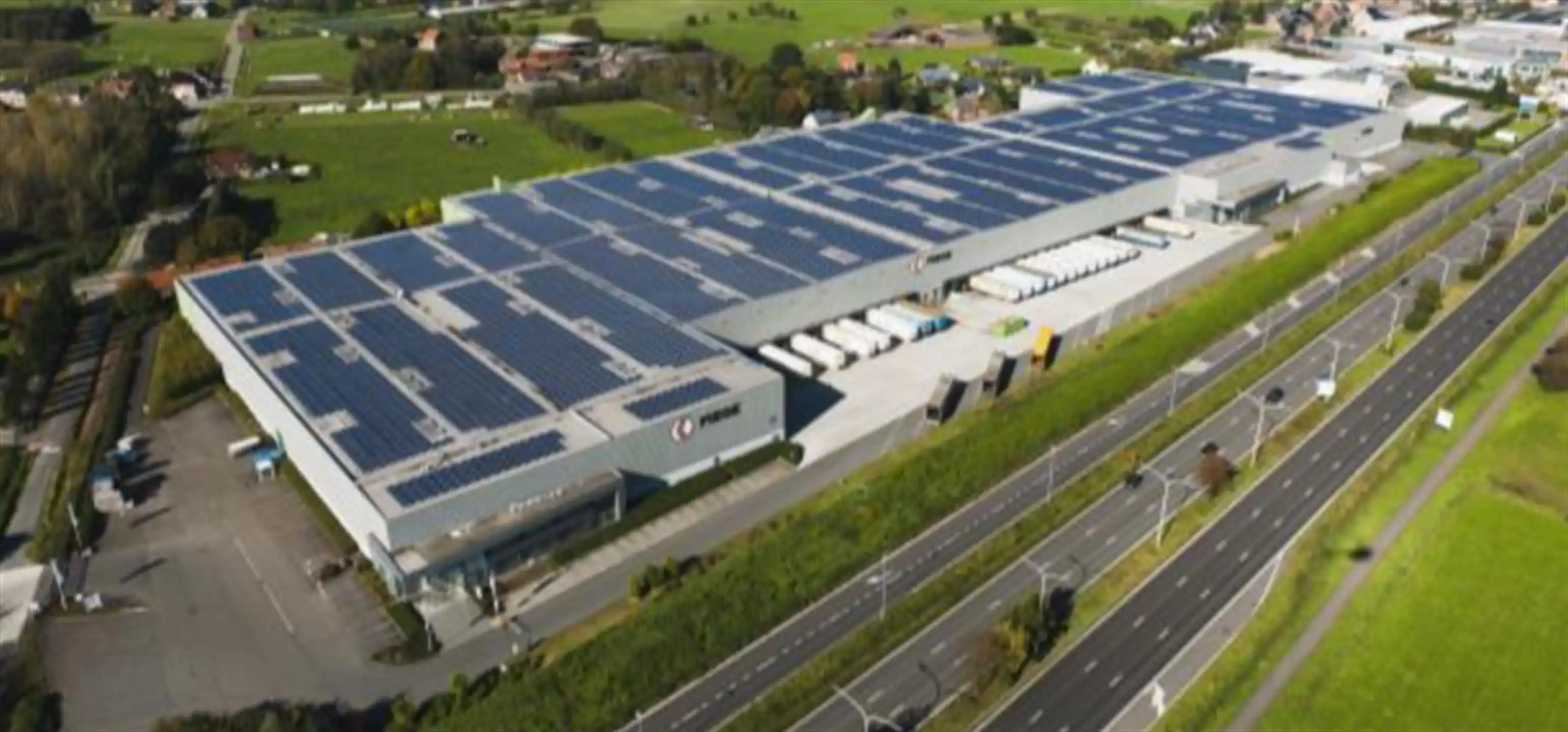 Logistiek complex op toplocatie te huur foto {{pictureIndex}}