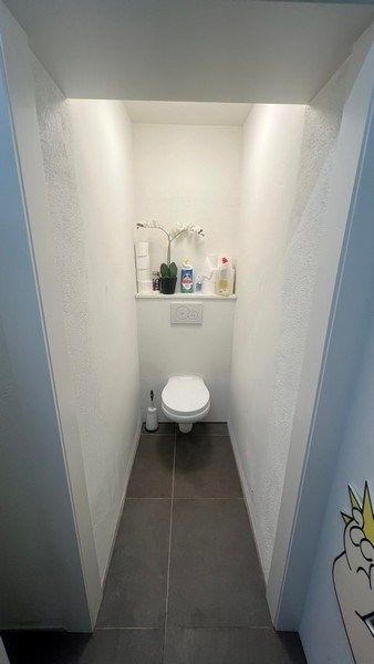 Gerenoveerde opslagruimte te huur in Balegem foto 9