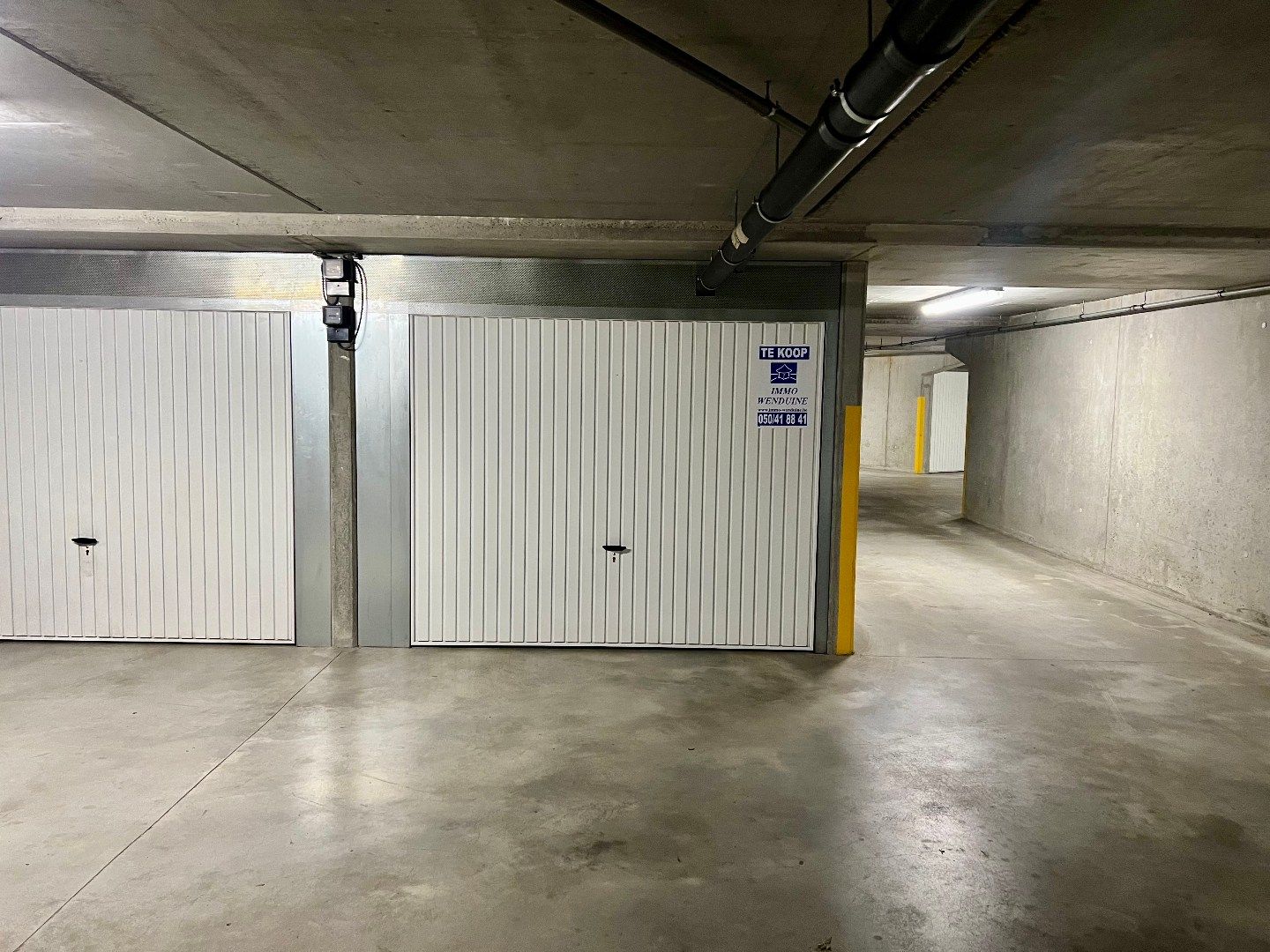 Gesloten garage - centrum Wenduine foto 4