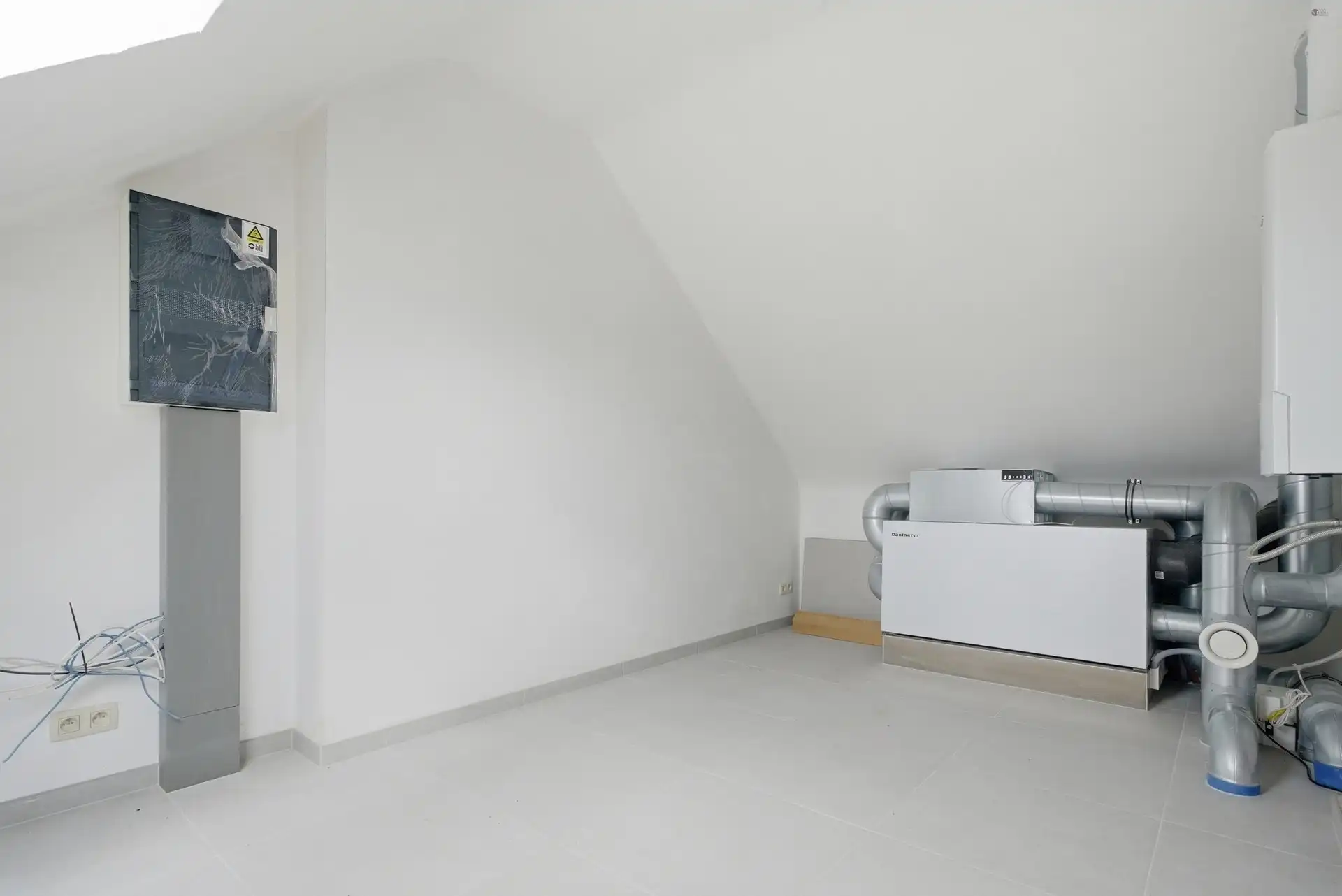 Ruim duplex appartement met 3 slaapkamers en 2 badkamers foto 15