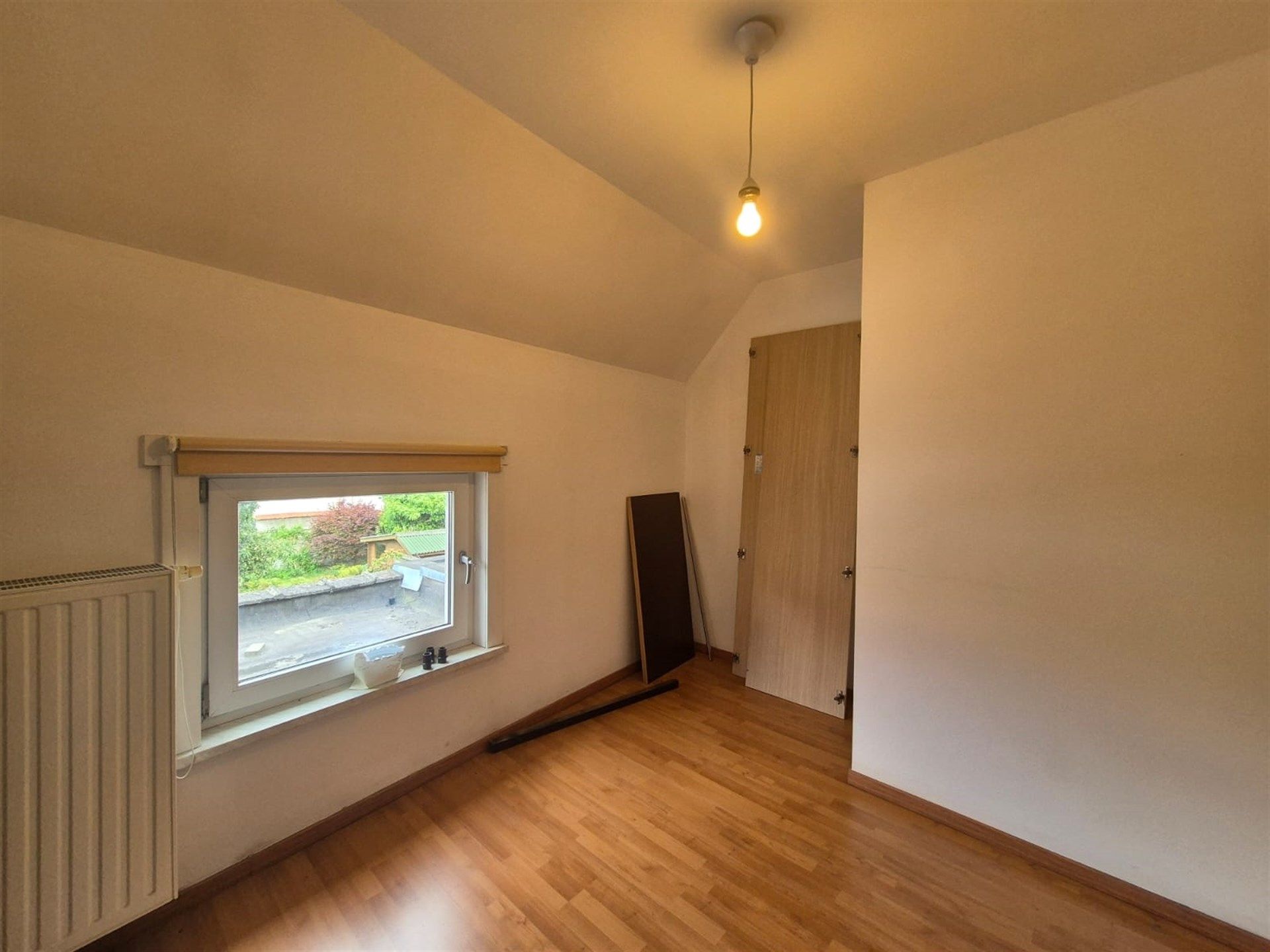 Zeer gunstig gelegen starterswoning met 2 slaapkamers en tuin. foto 17