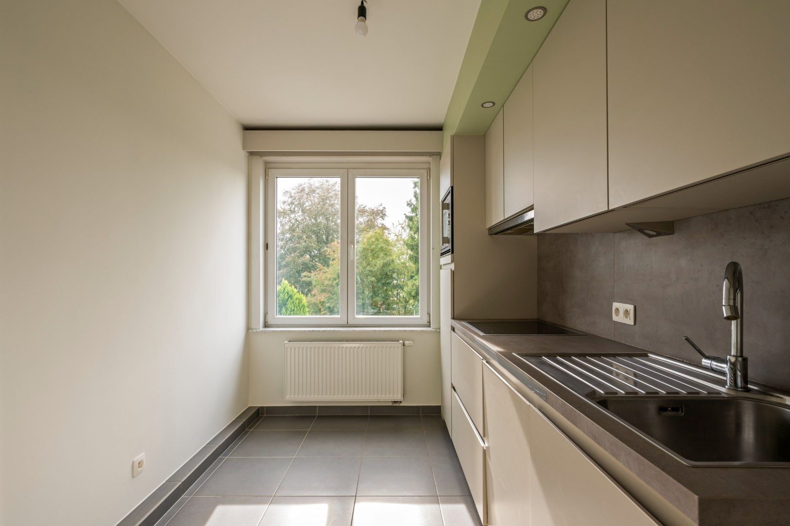Licht op te frissen appartementsgebouw met 3 appartementen en 3 garageboxen op TOP-ligging te St-Amandsberg foto 25