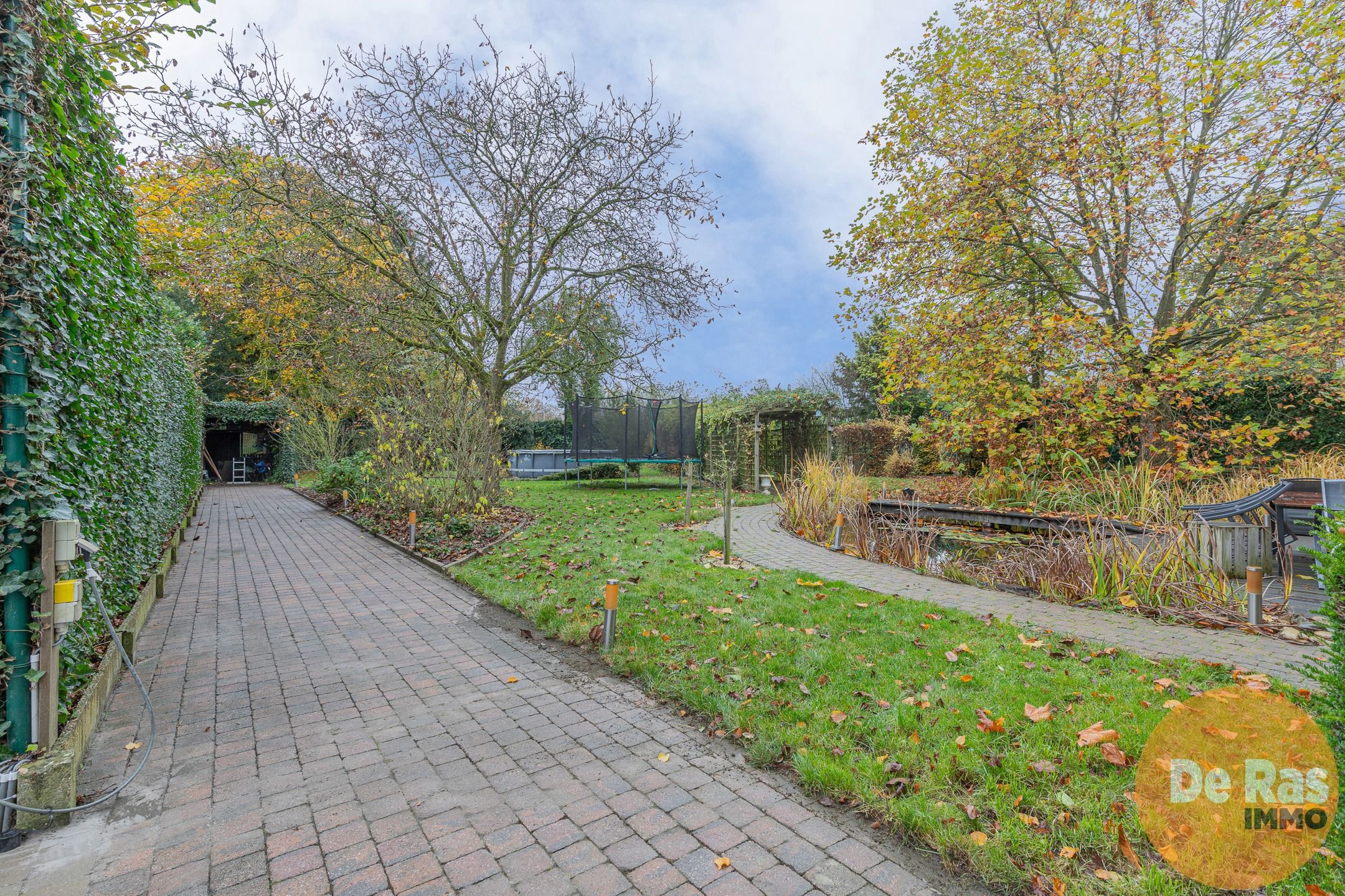 EREMBODEGEM - Unieke woning aan de stadsrand met grote tuin foto 26