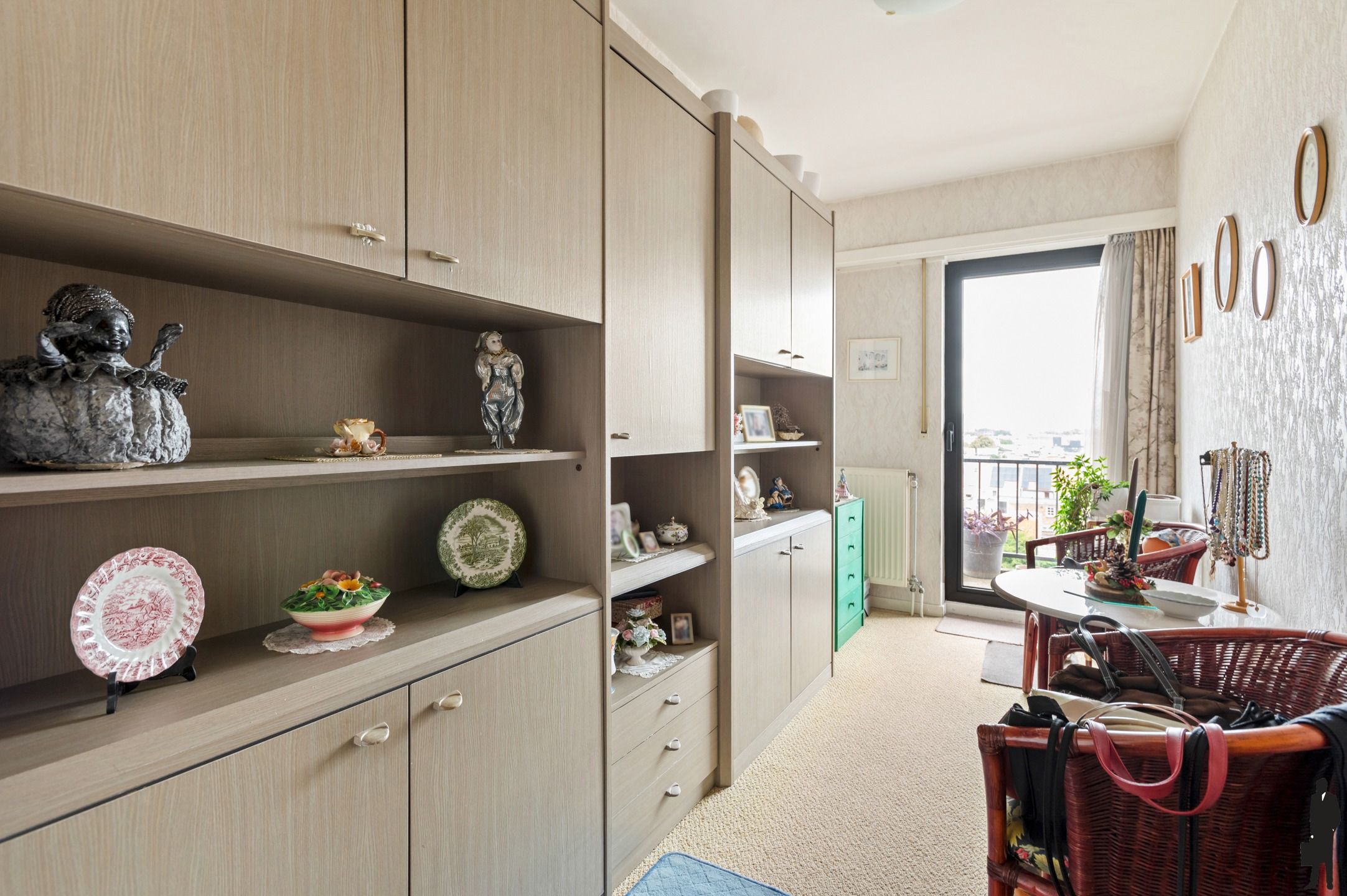 Ruim 3 slaapkamer appartement met 2 terrassen. foto 12