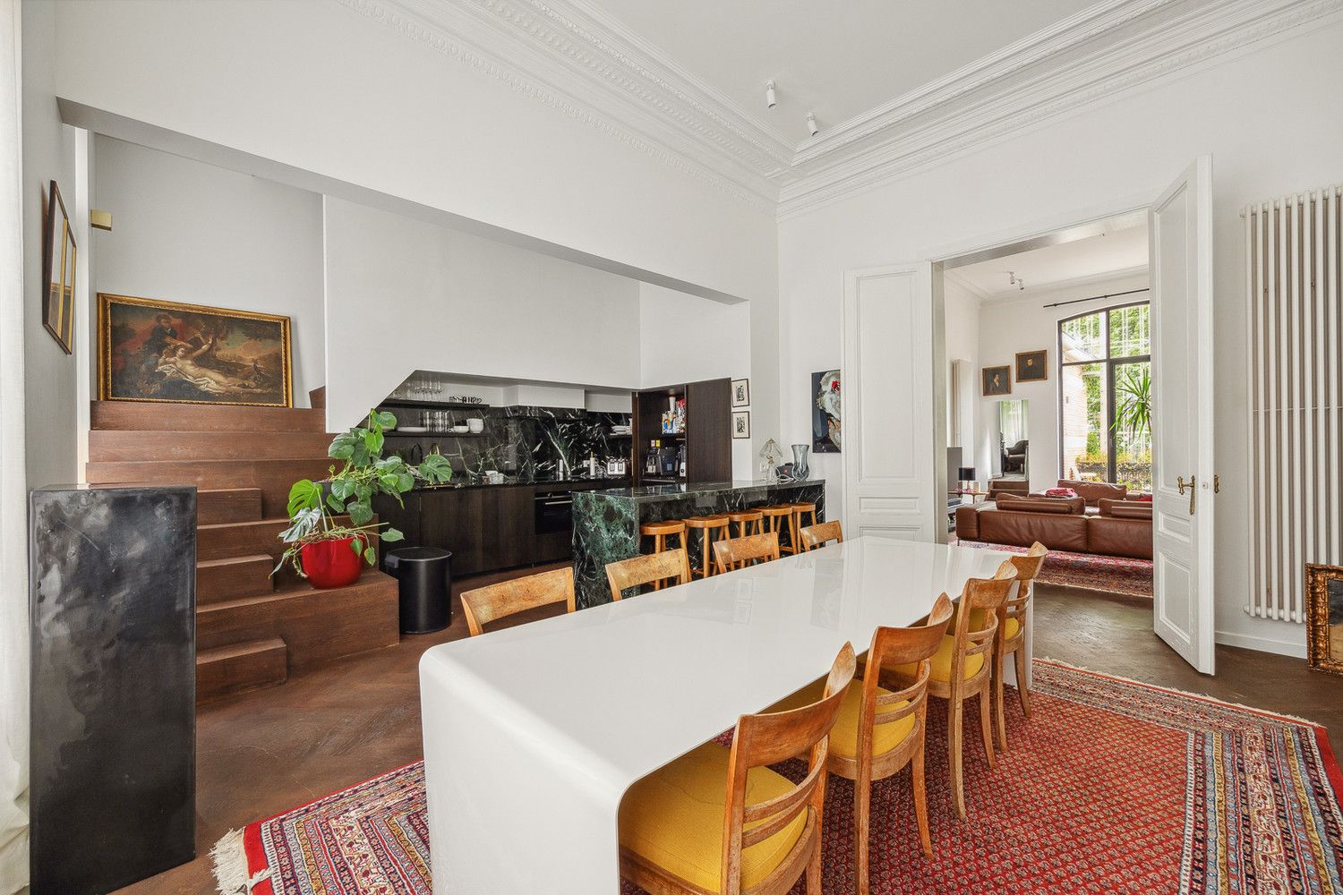 Luxueus duplexappartement (170m²) in monumentale meesterwoning te Antwerpen-centrum met heerlijk zonneterras (EPC B!) + 2 optionele parkings foto {{pictureIndex}}