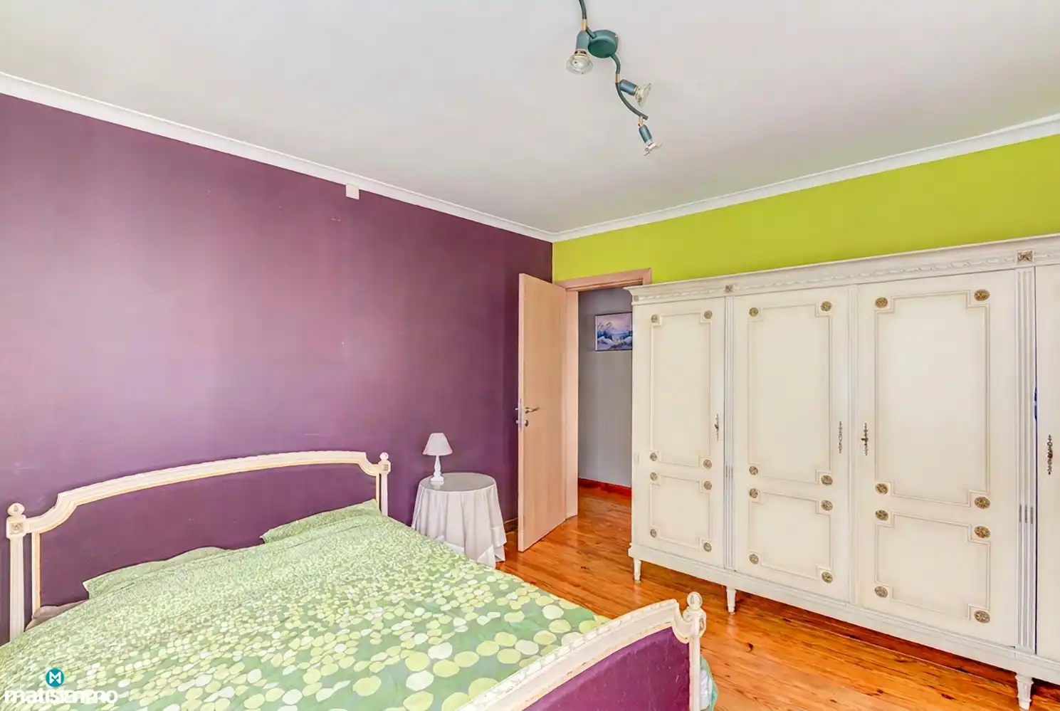 KARAKTERVOLLE EENGEZINSWONING MET 5 SLAAPKAMERS, GARAGE, CARPORT EN TUIN NABIJ HET CENTRUM VAN BILZEN foto 14