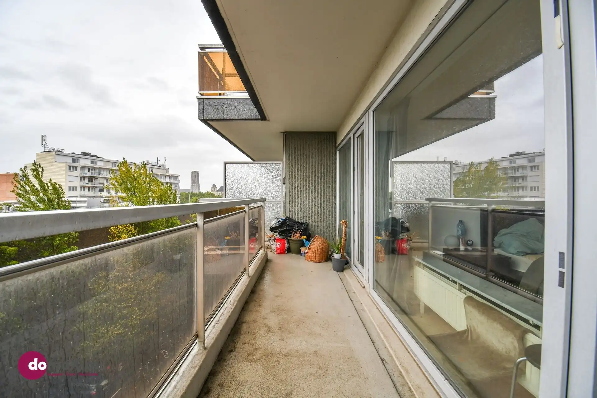 Instapklaar appartement met twee terrassen en garagebox op toplocatie in Mechelen foto 13