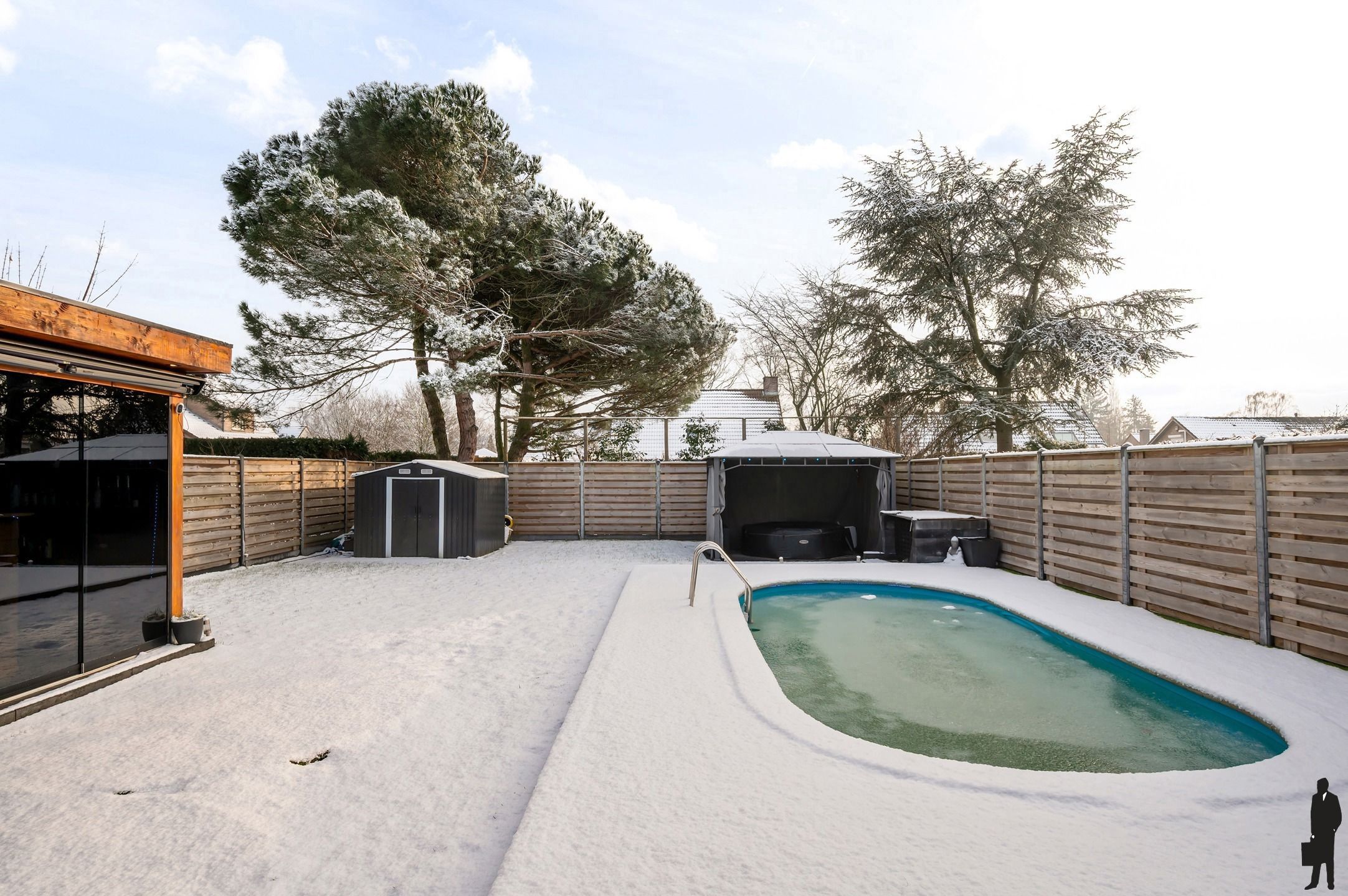 Volledig instapklare woning met 4 slpks te Putte- Kapellen! foto 22