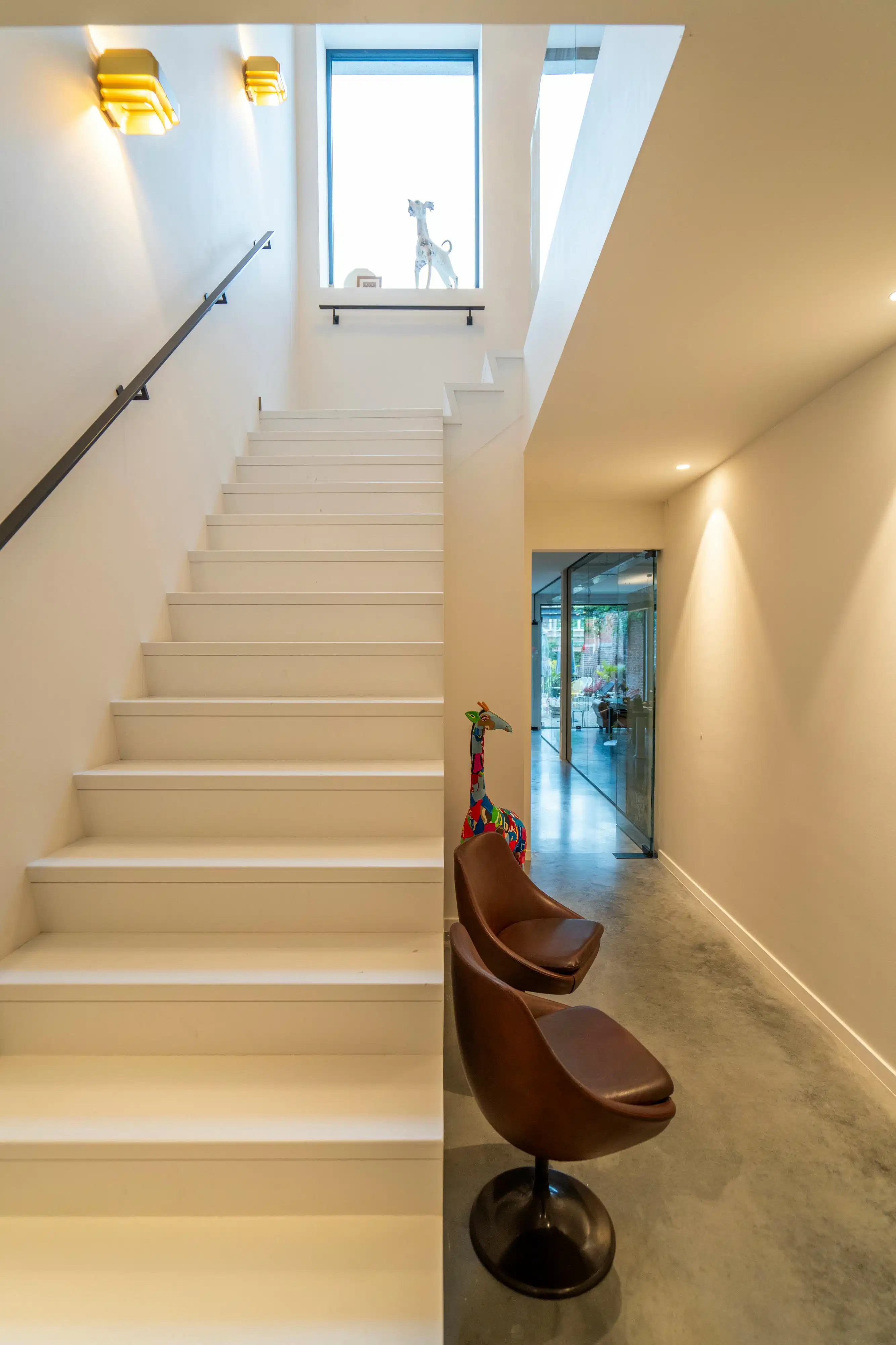 Prachtig gerenoveerde appartement te koop met uitweg  foto 10