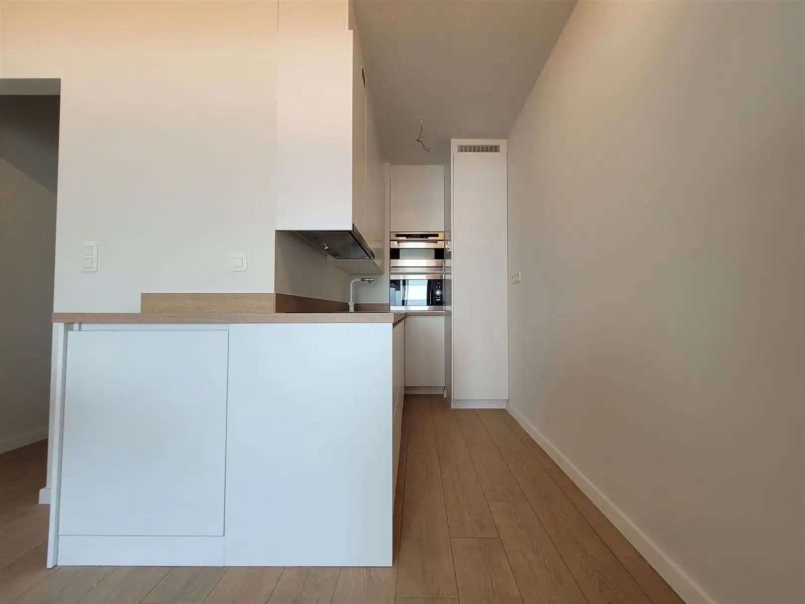 Modern appartement met uitzicht op zee en casino foto 9