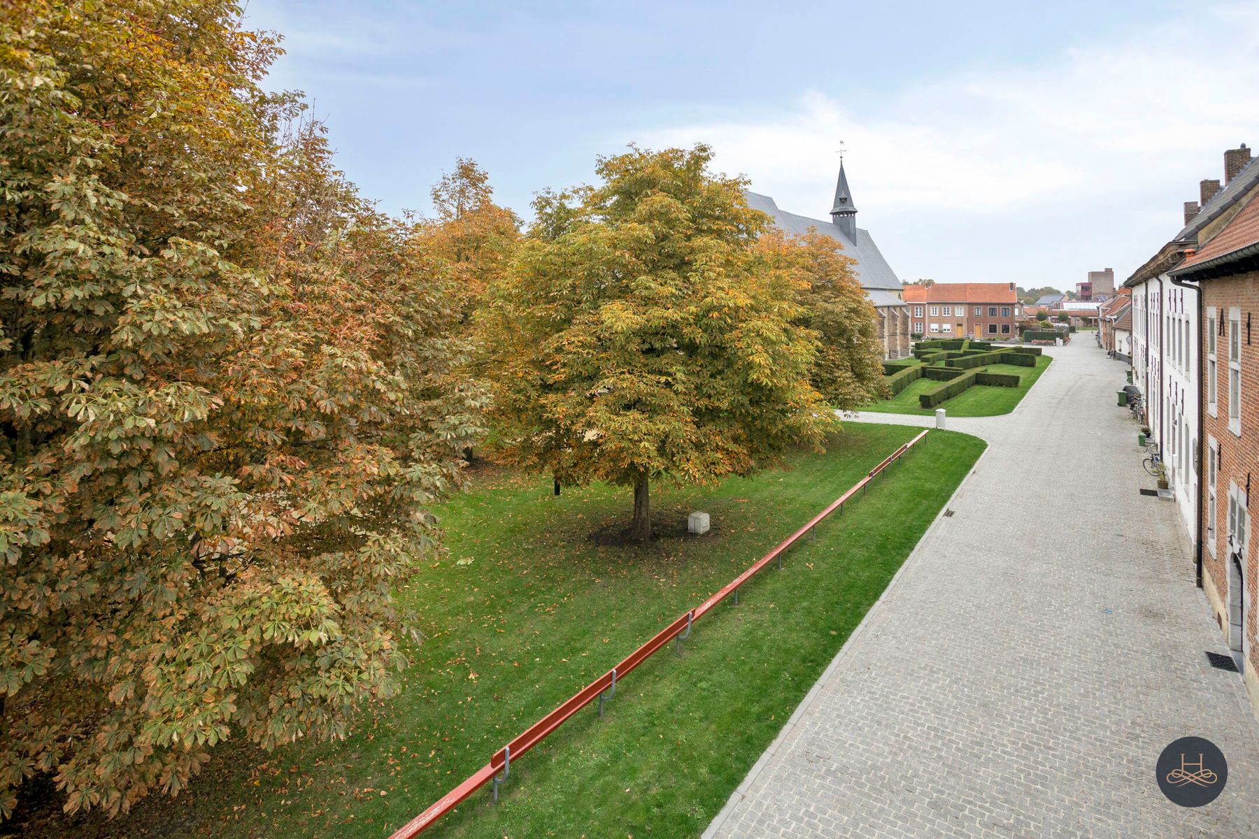 Uniek torenhuis op het Begijnhof in Sint-Truiden foto 16