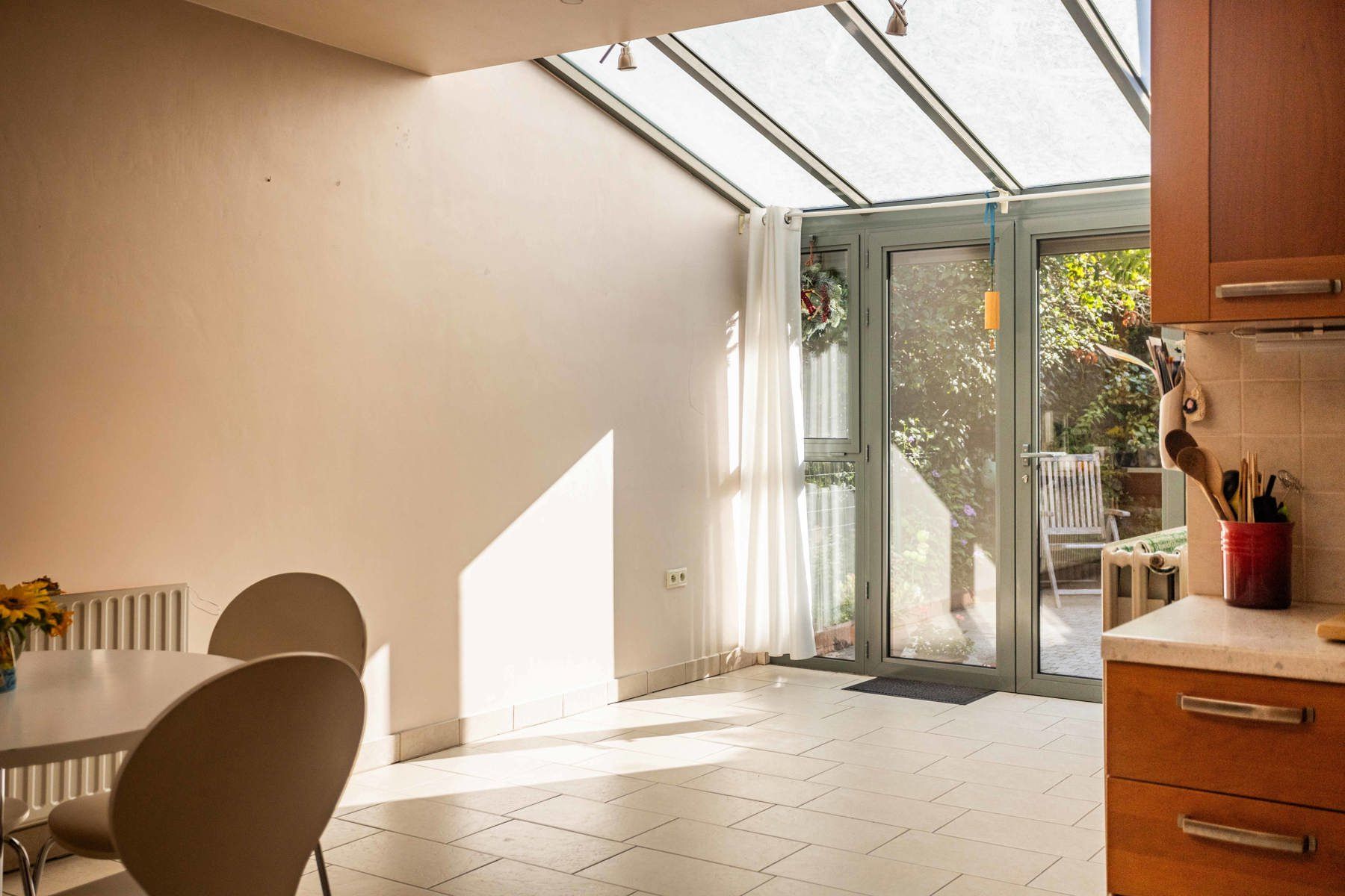 instapklare rijwoning nabij UZ foto 9
