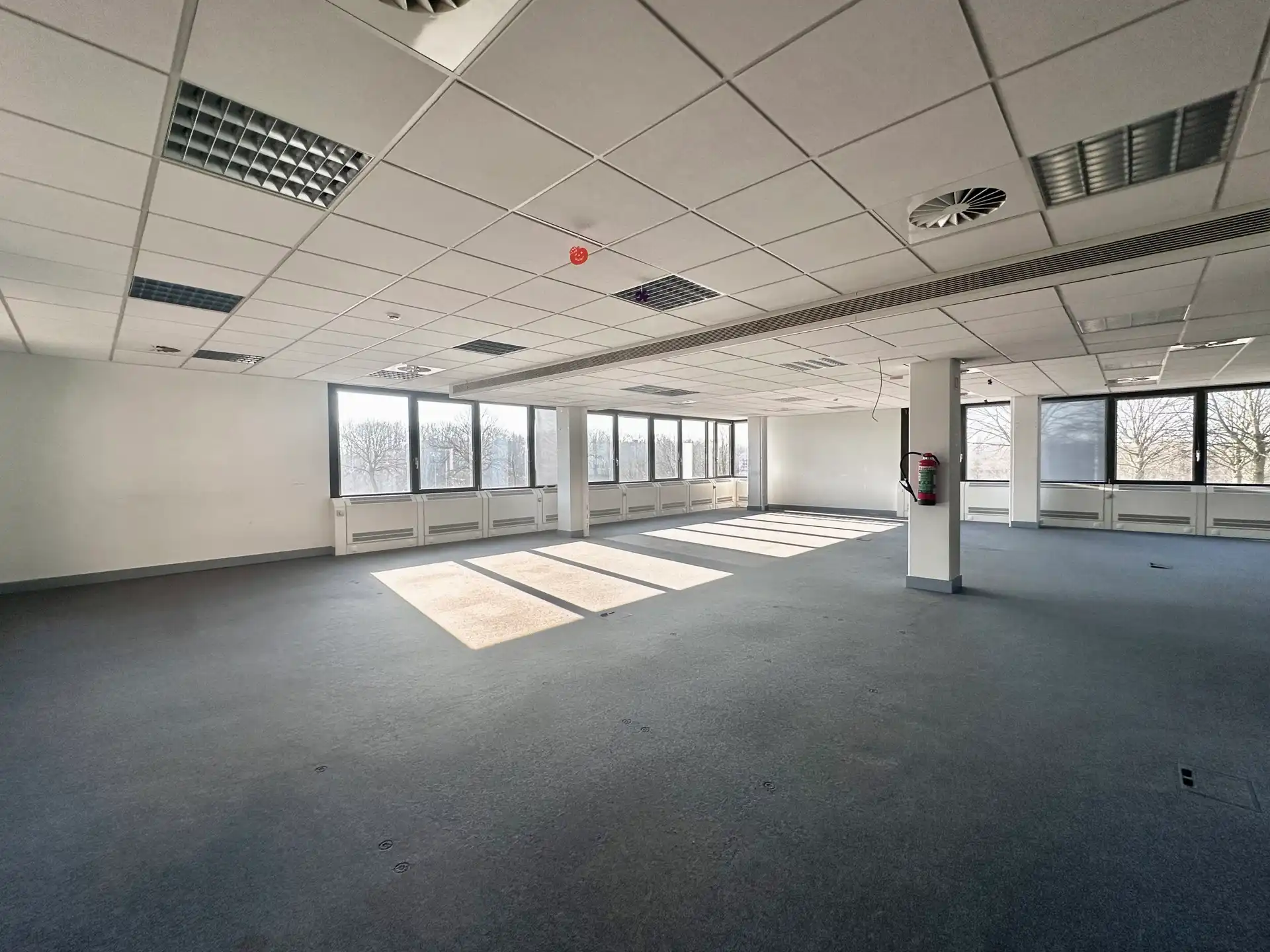 Kantoorruimte 1.154 m² te huur, Uitbreidingstraat Berchem   foto 10