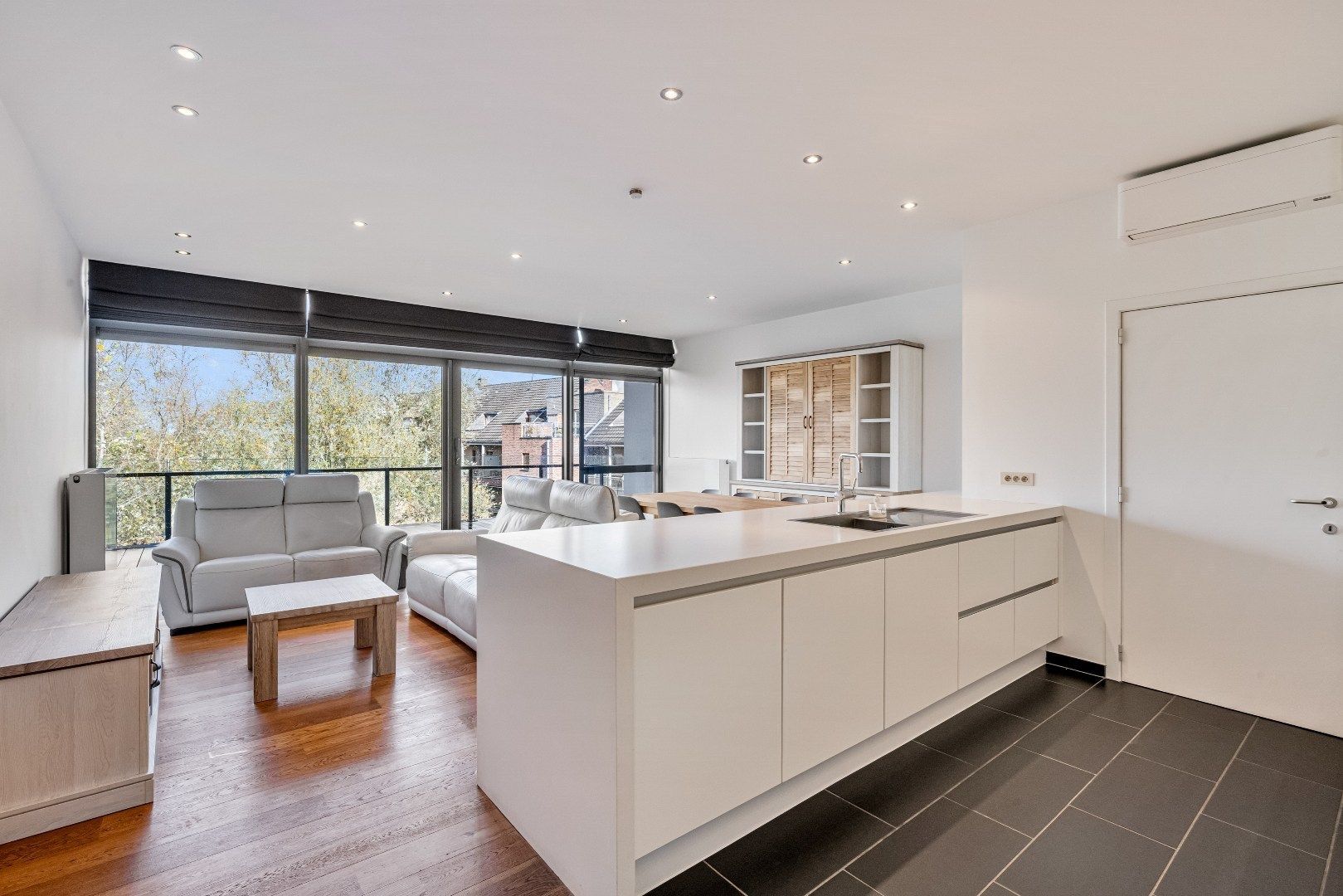 Prachtig appartement met ruime terrassen foto 2