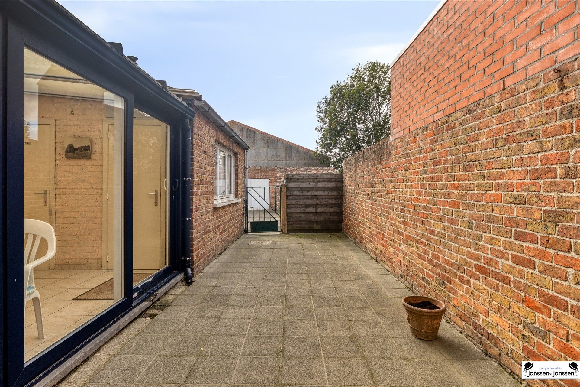 Op te frissen woning met 3 slaapkamers foto 27