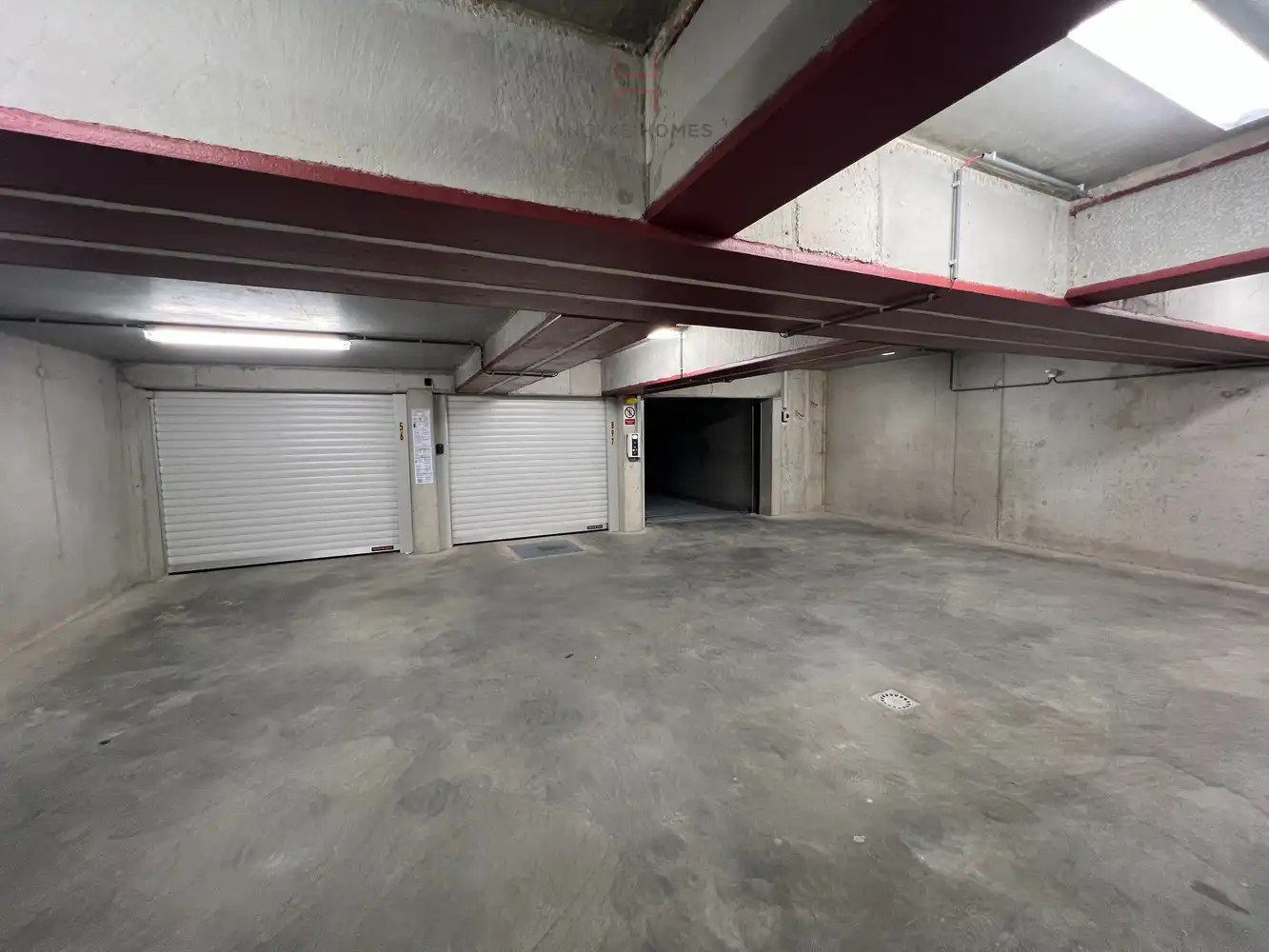 Garagebox in residentie op de Zeedijk Het Zoute foto 5