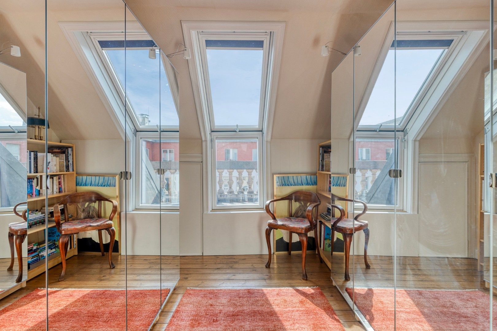 Een prachtig, uitstekend onderhouden herenhuis! foto 26
