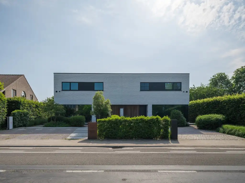 Commerciële ruimte te koop Oude Staatsbaan 76C - 9930 Lievegem