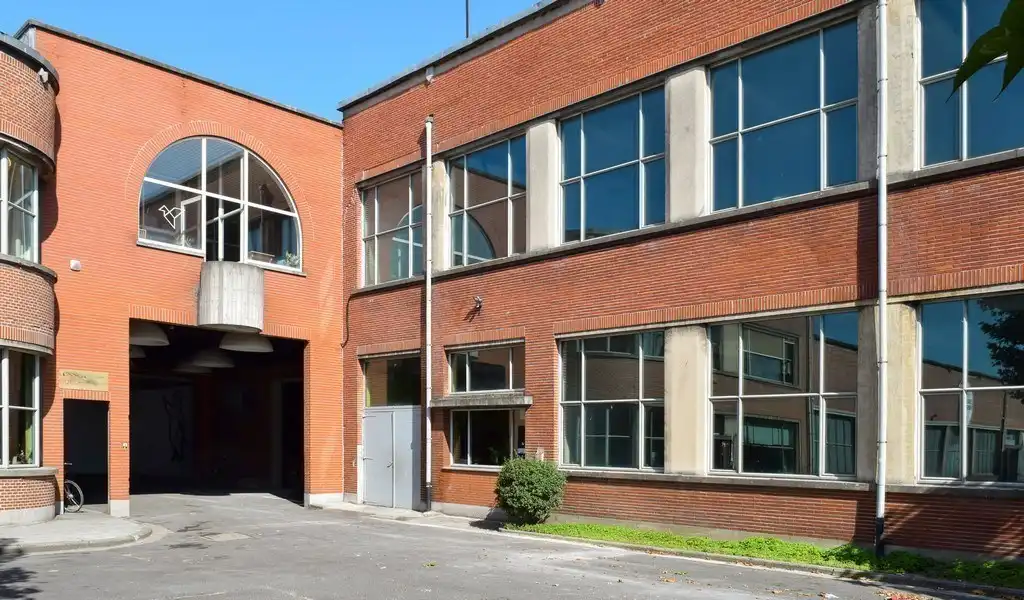 Loftkantoor te huur in Eskimofabriek te Gent foto 15