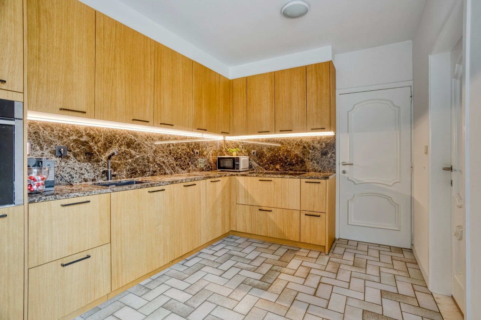 Gerenoveerde villa met 4 slaapkamers op topligging in Tongeren - EPC C! foto 9