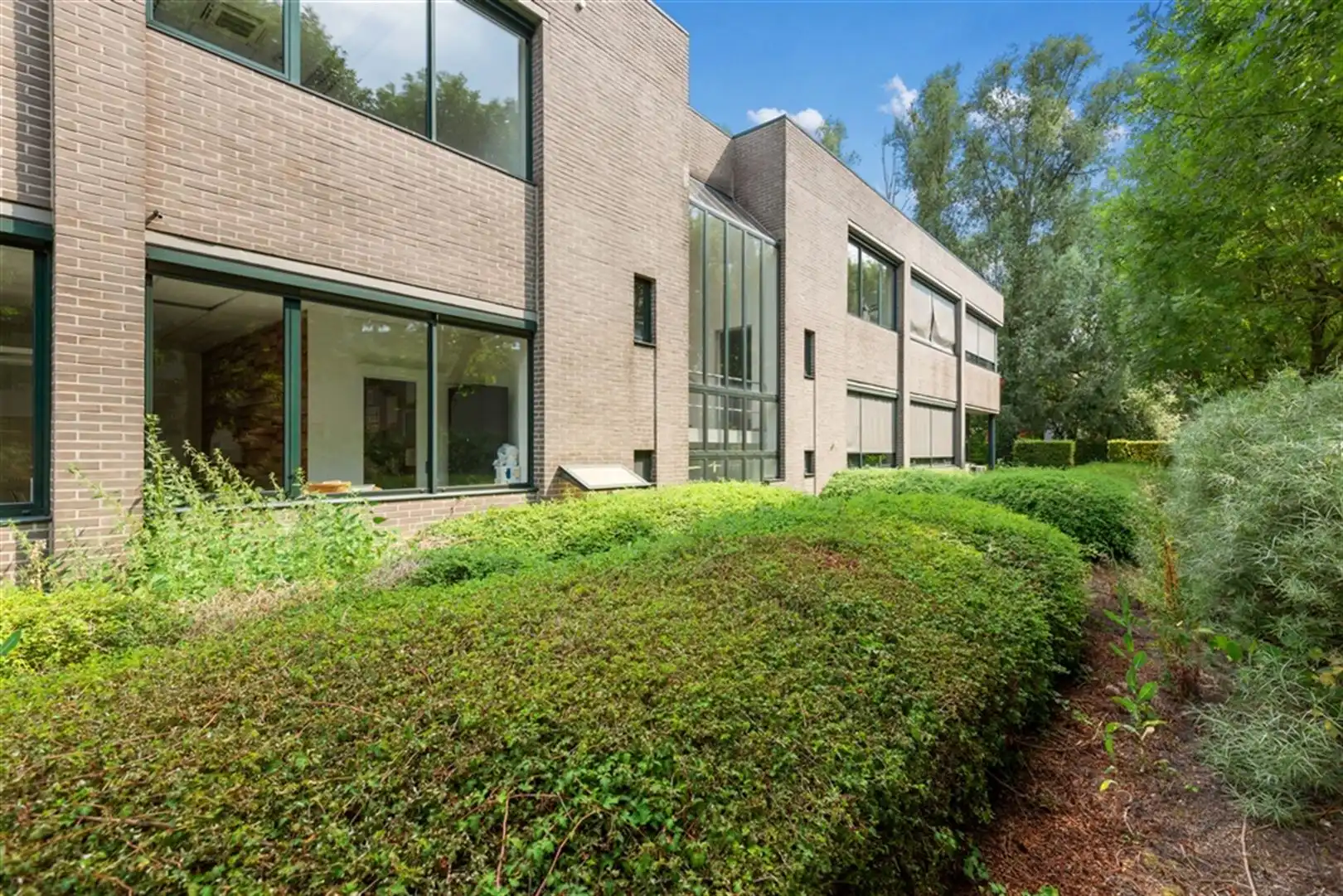 Instapklaar kantoor gelegen in Kontich foto 3