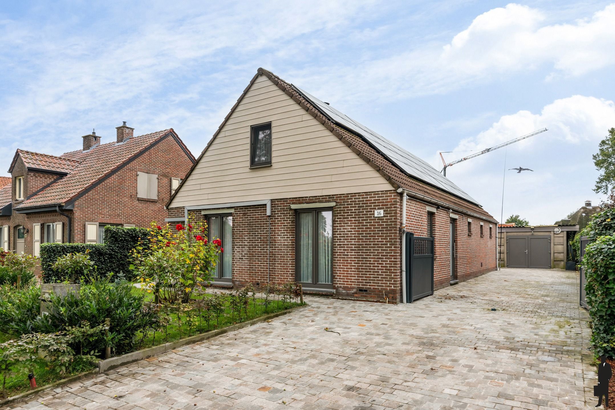Volledig gerenoveerde woning met 4 slaapkamers  foto 31