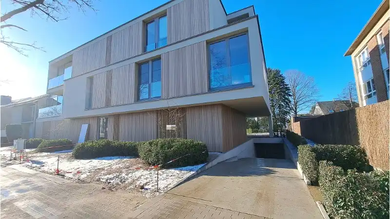 Garage te huur Jan Breydellaan 97/box 12 - 8200 Sint-Andries