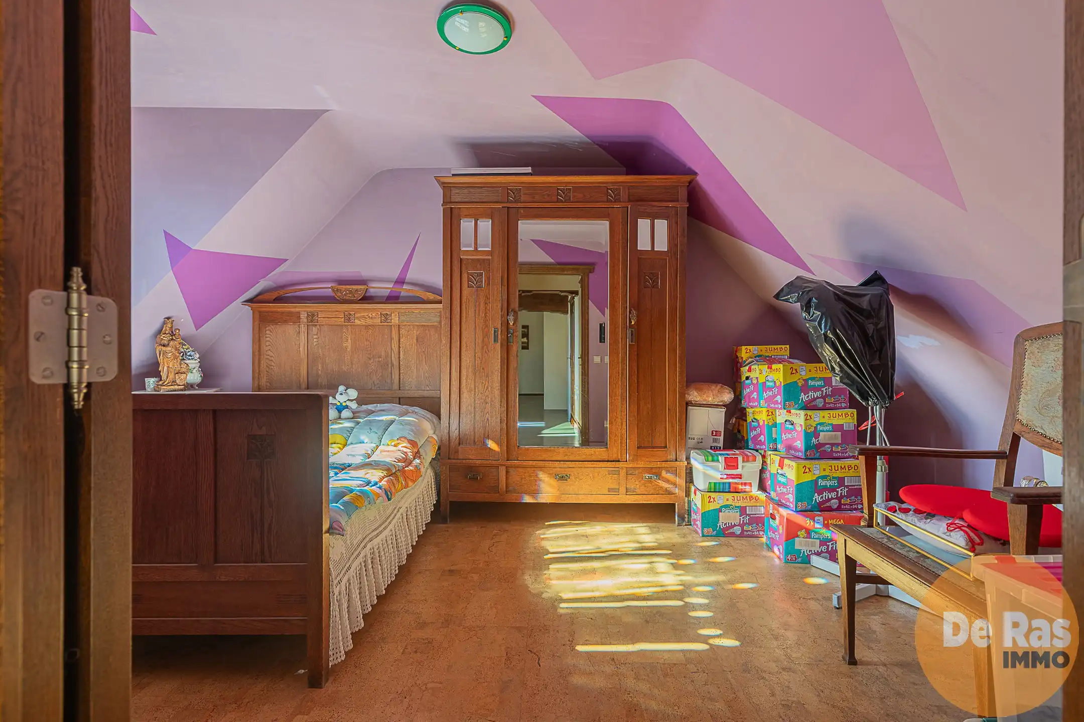 Ruime woning met grote garage en tuin vlakbij station Ede foto 19